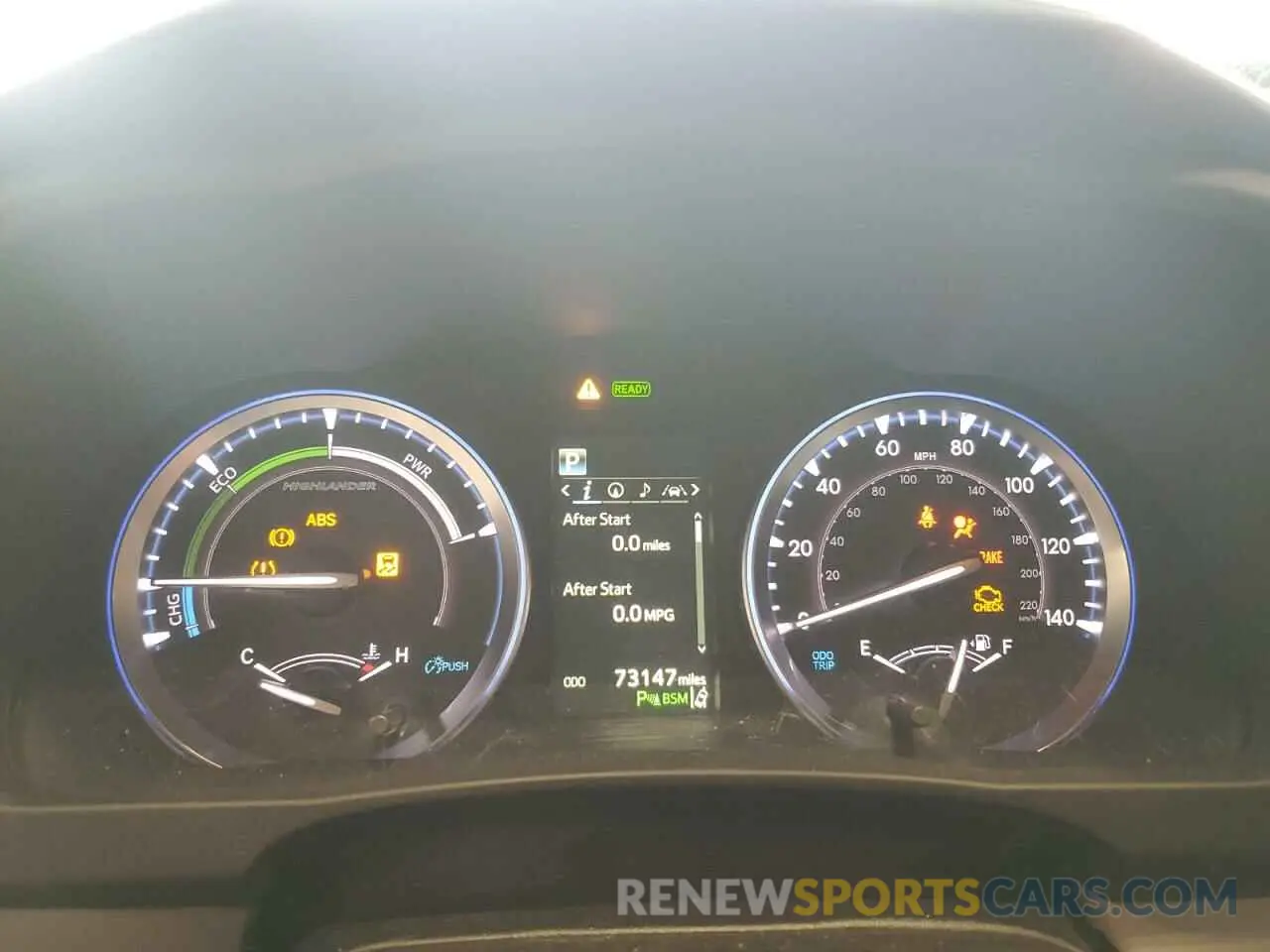 9 fotografías del automóvil dañado 5TDDGRFH8KS070831 TOYOTA HIGHLANDER 2019