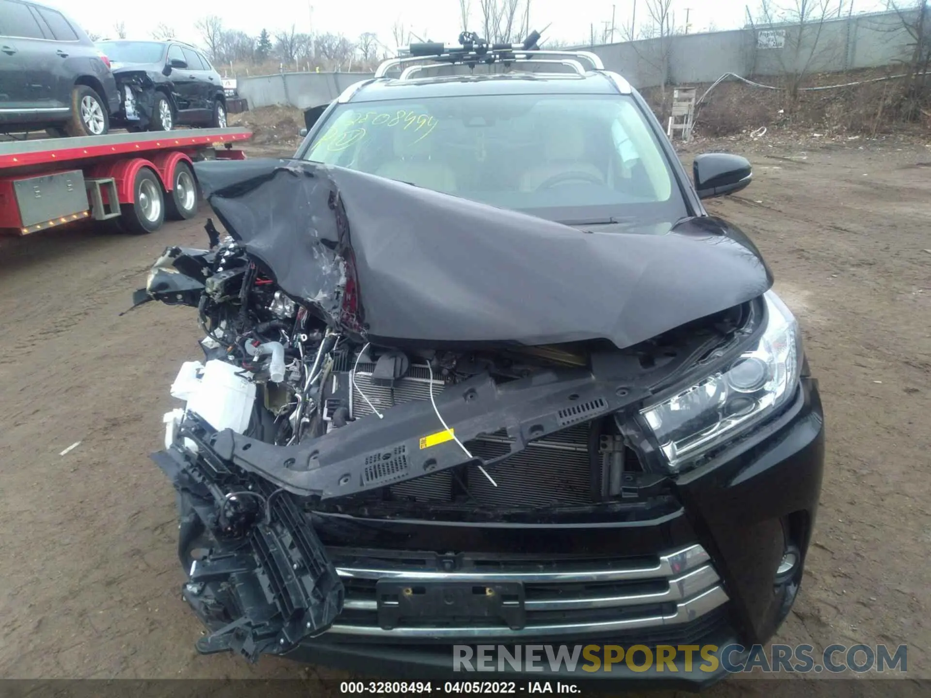 6 fotografías del automóvil dañado 5TDDGRFH9KS069638 TOYOTA HIGHLANDER 2019