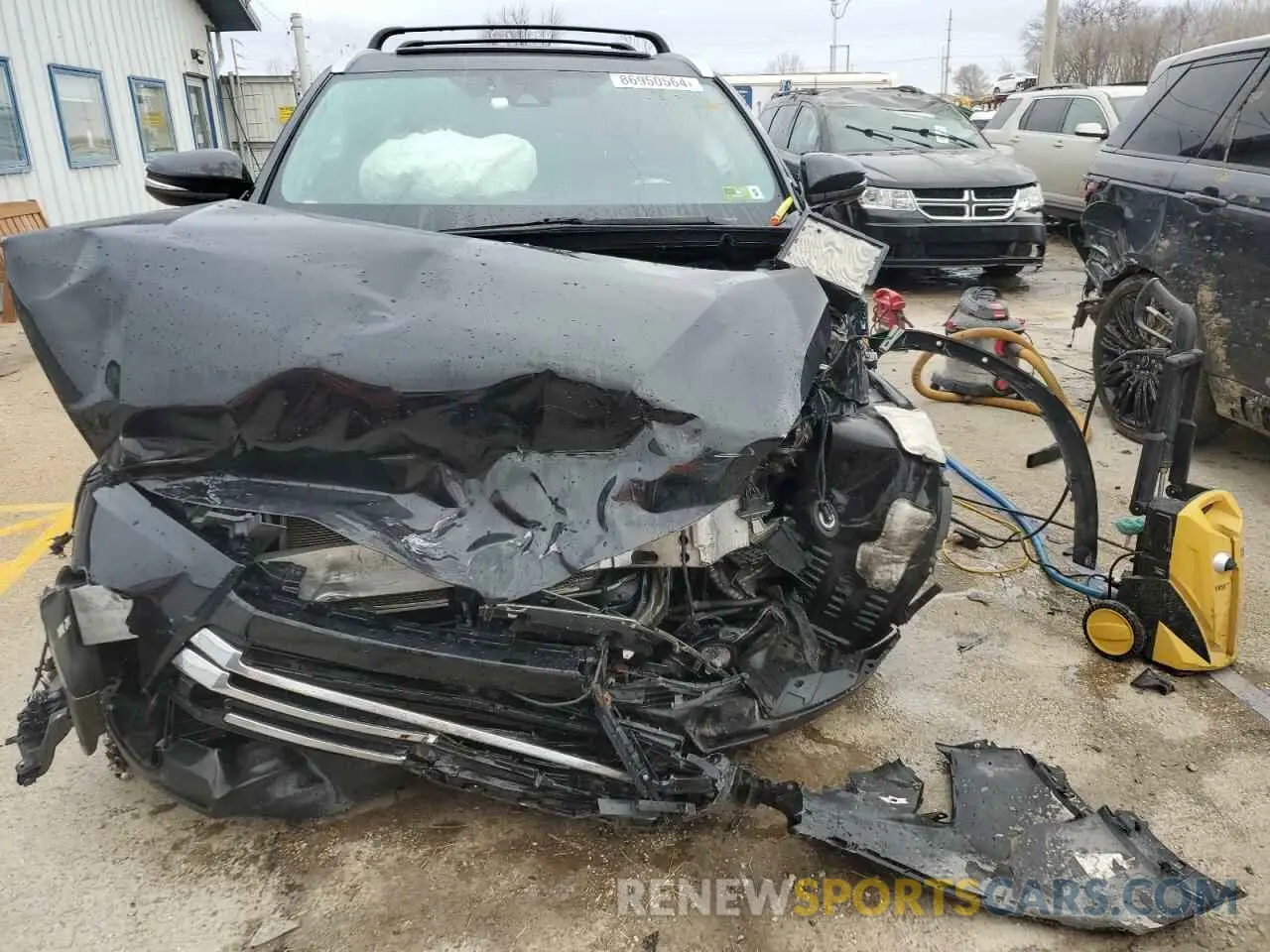 5 fotografías del automóvil dañado 5TDDZRFH0KS954644 TOYOTA HIGHLANDER 2019