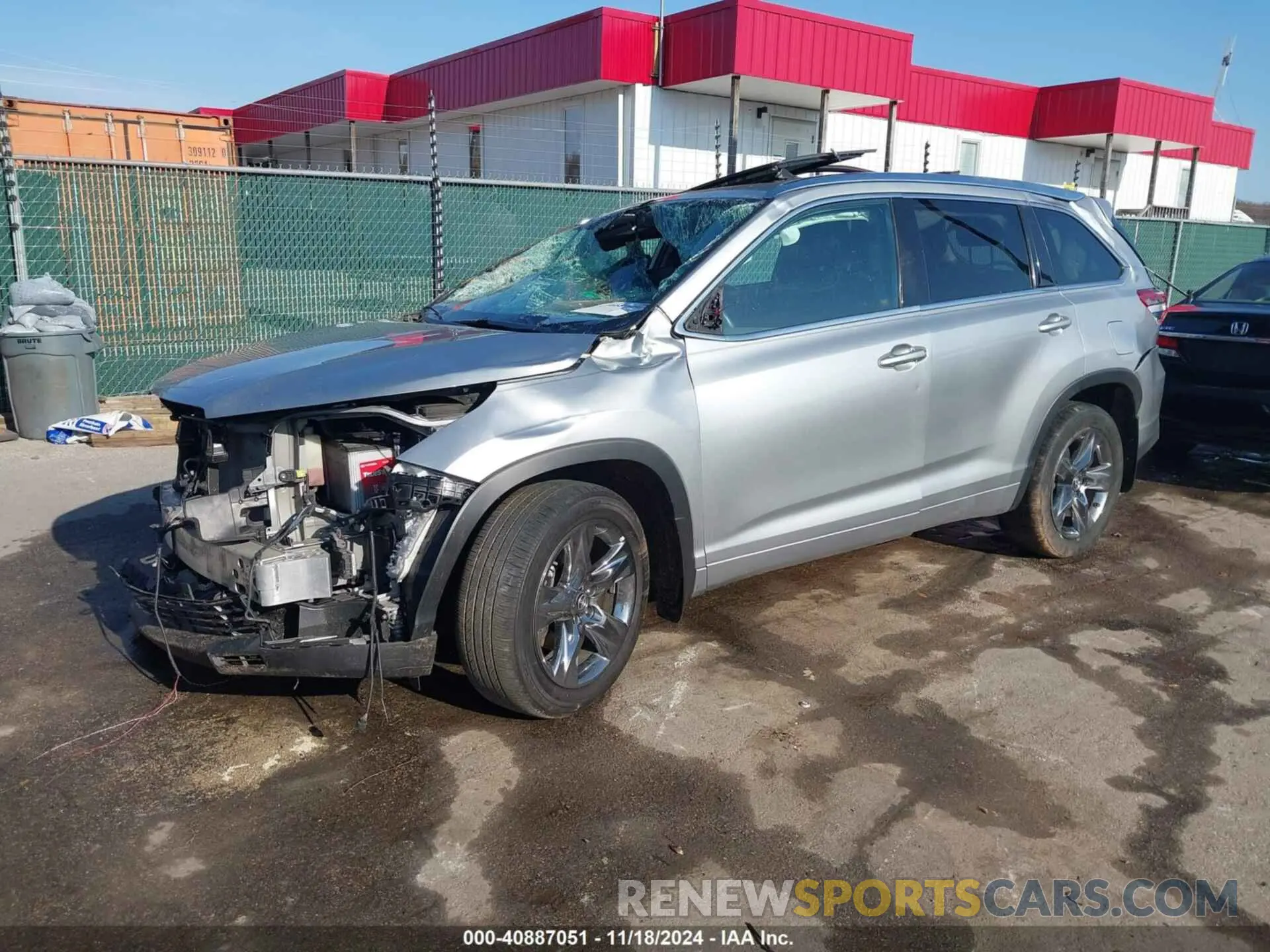 2 fotografías del automóvil dañado 5TDDZRFH0KS965479 TOYOTA HIGHLANDER 2019