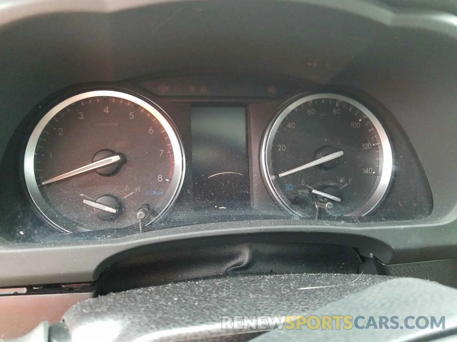 8 fotografías del automóvil dañado 5TDDZRFH0KS978569 TOYOTA HIGHLANDER 2019