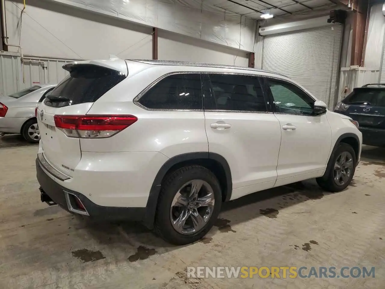 3 fotografías del automóvil dañado 5TDDZRFH1KS938453 TOYOTA HIGHLANDER 2019