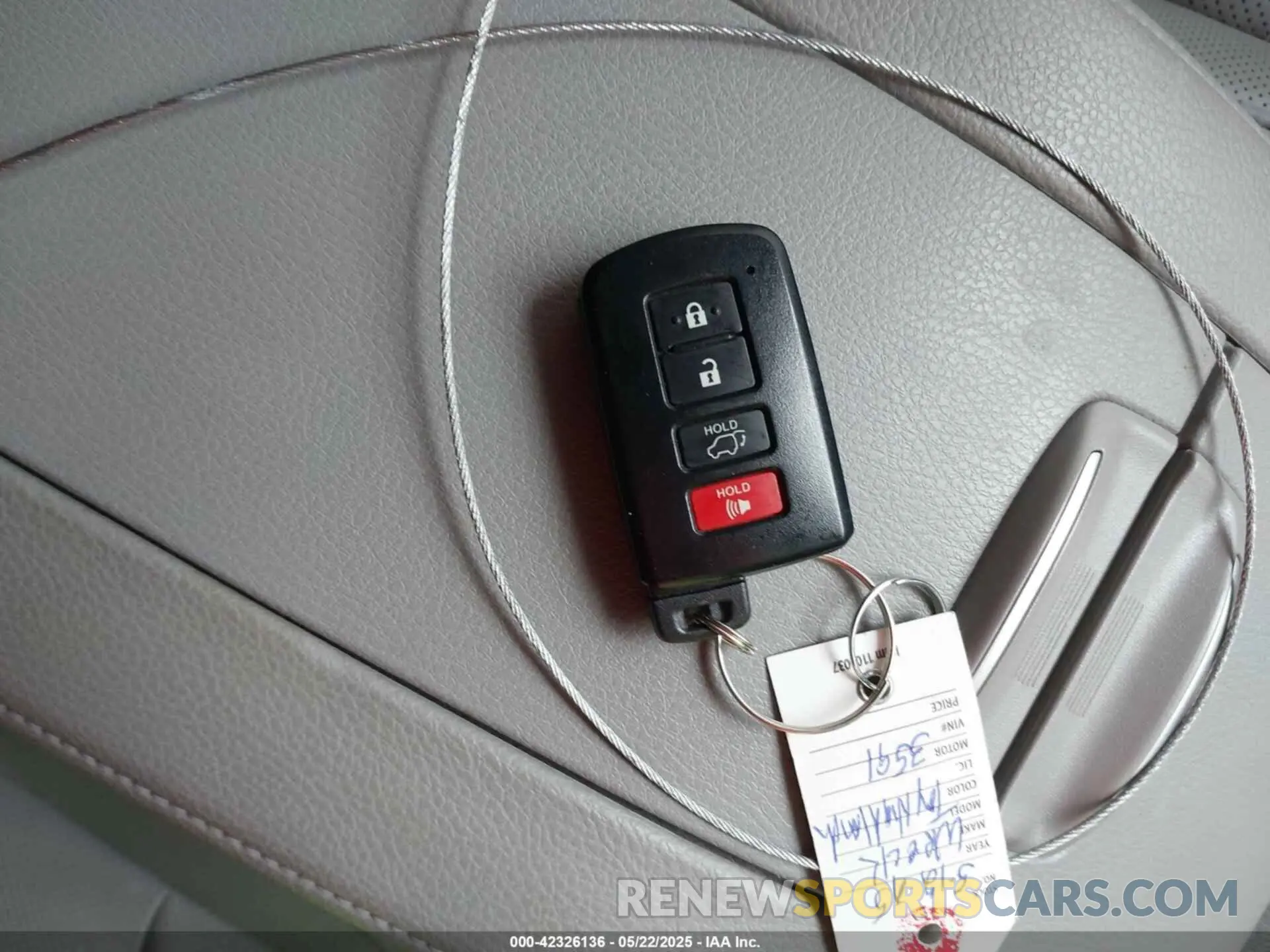 11 fotografías del automóvil dañado 5TDDZRFH2KS993591 TOYOTA HIGHLANDER 2019