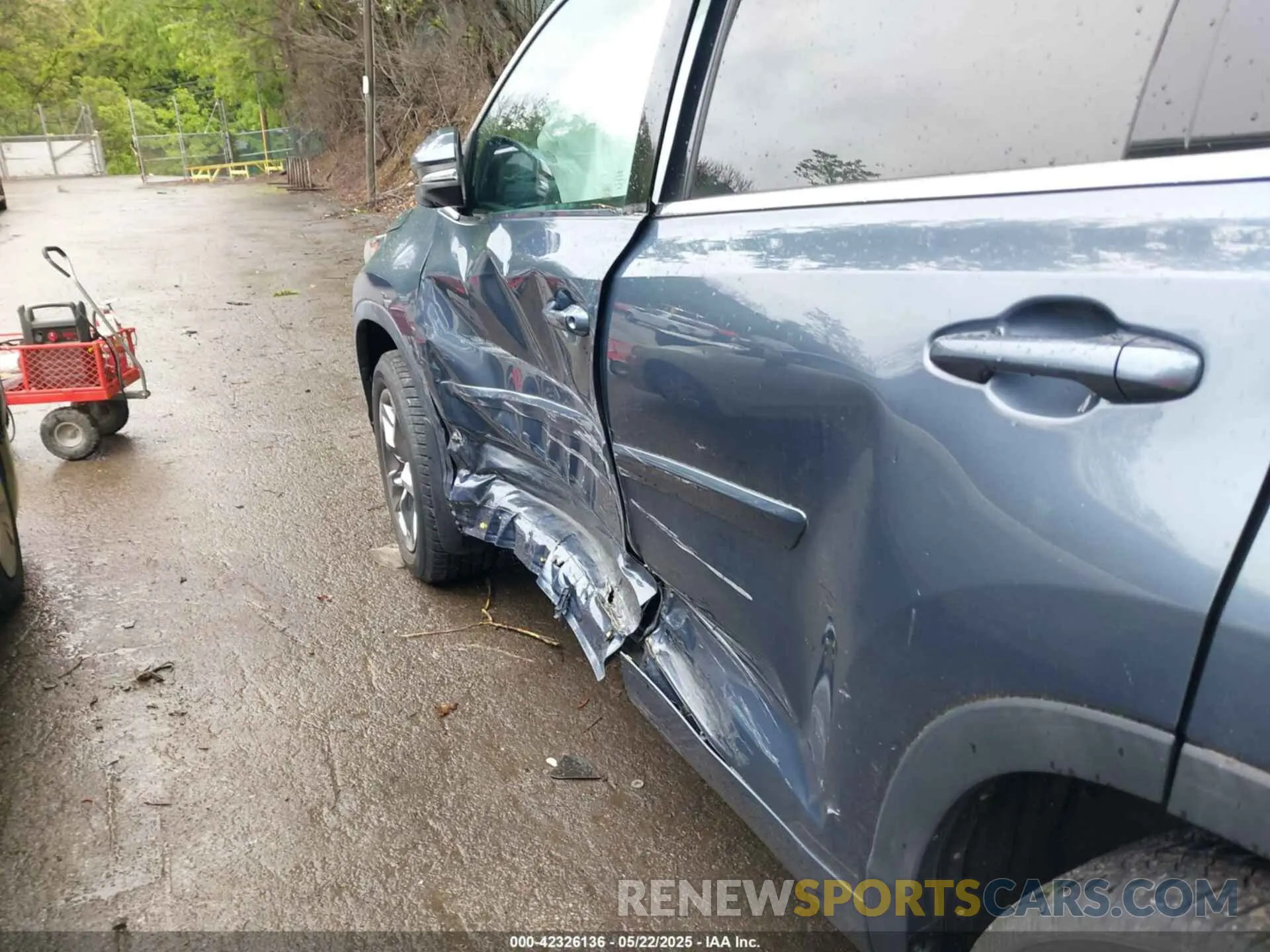 21 fotografías del automóvil dañado 5TDDZRFH2KS993591 TOYOTA HIGHLANDER 2019