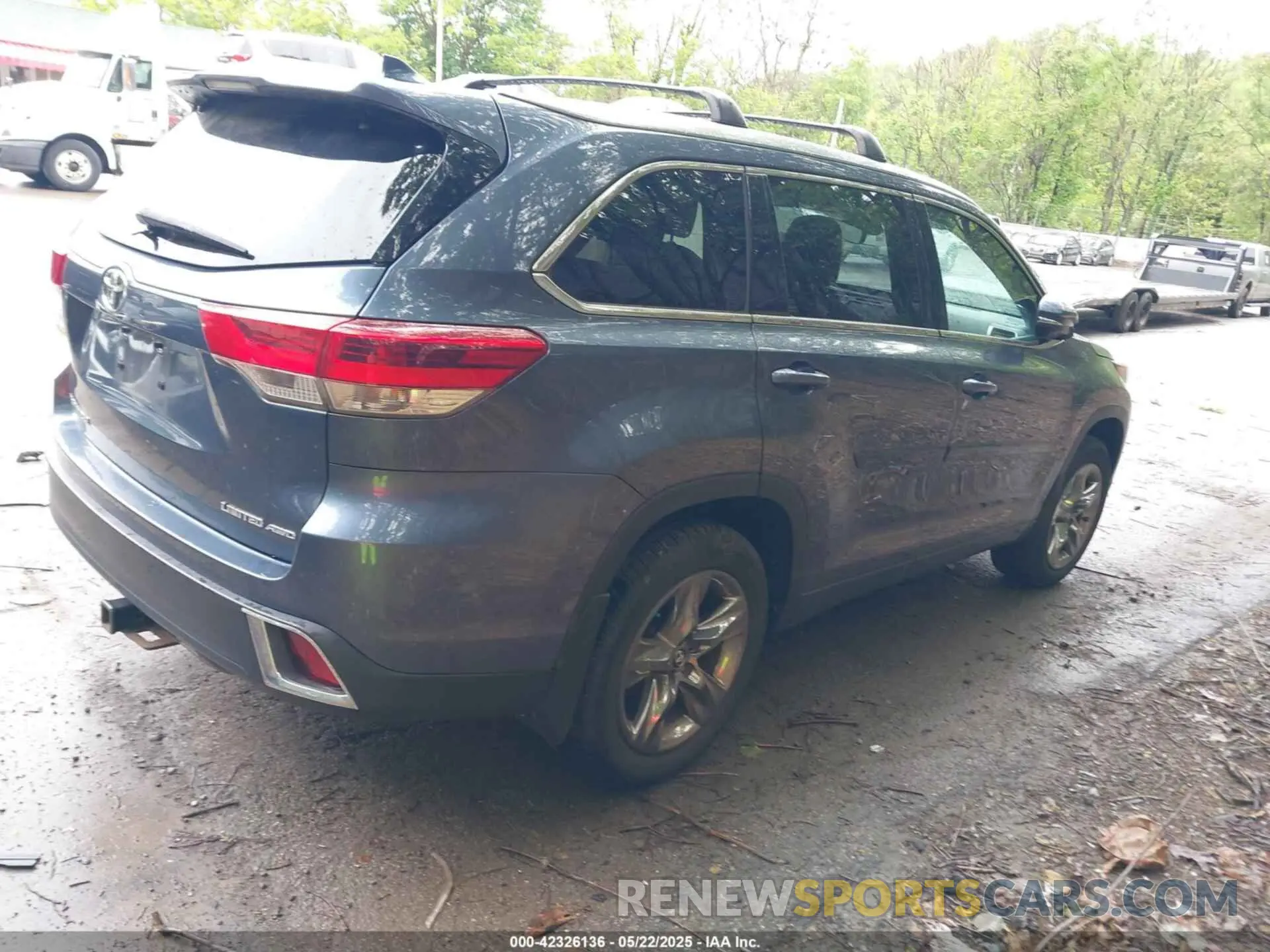 4 fotografías del automóvil dañado 5TDDZRFH2KS993591 TOYOTA HIGHLANDER 2019