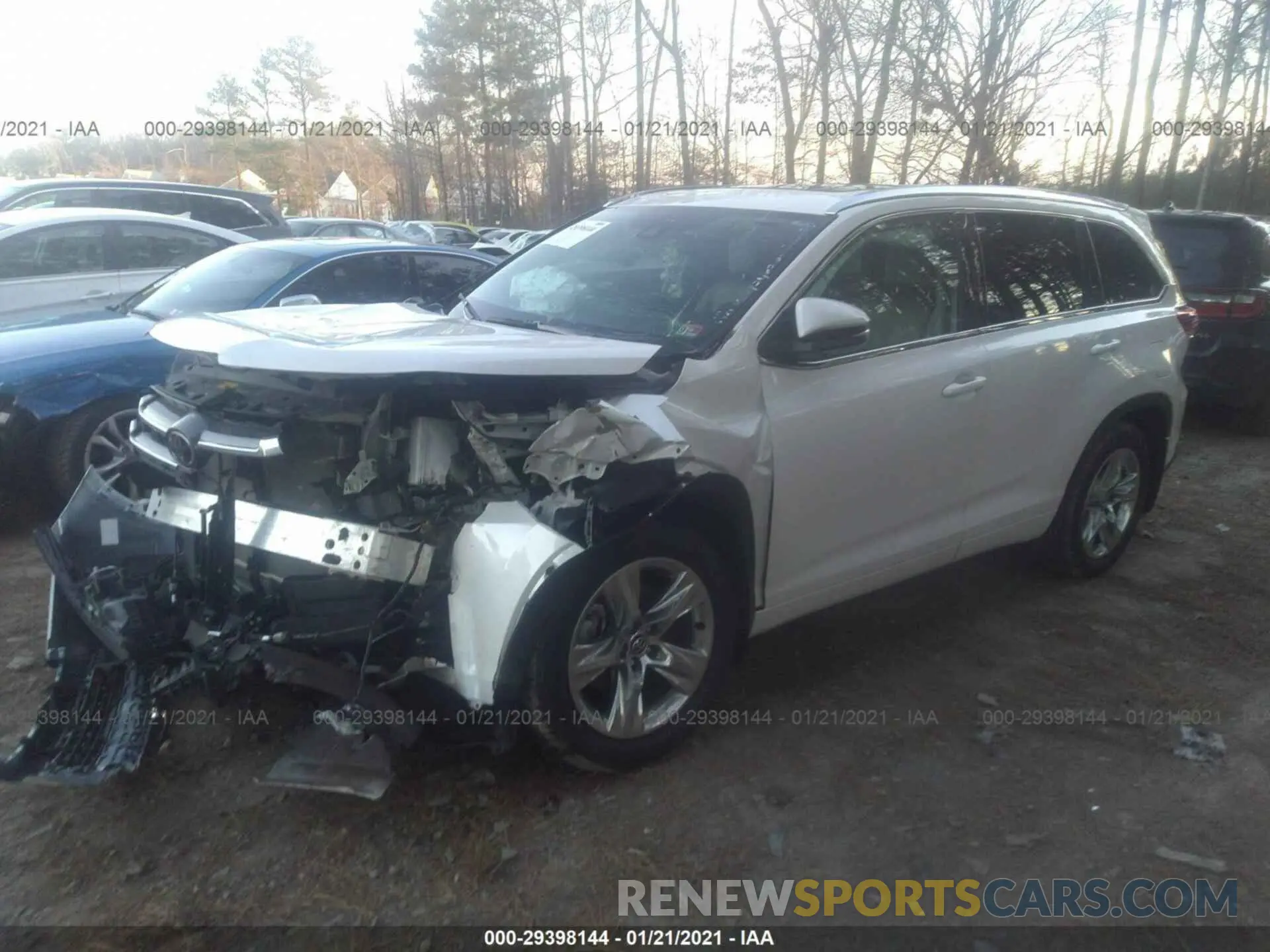 2 fotografías del automóvil dañado 5TDDZRFH3KS704444 TOYOTA HIGHLANDER 2019