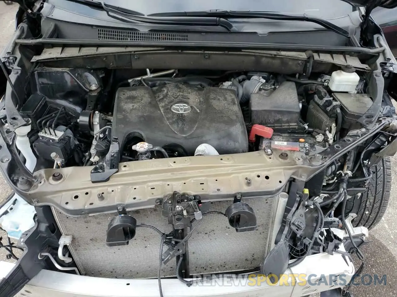 12 fotografías del automóvil dañado 5TDDZRFH3KS968859 TOYOTA HIGHLANDER 2019