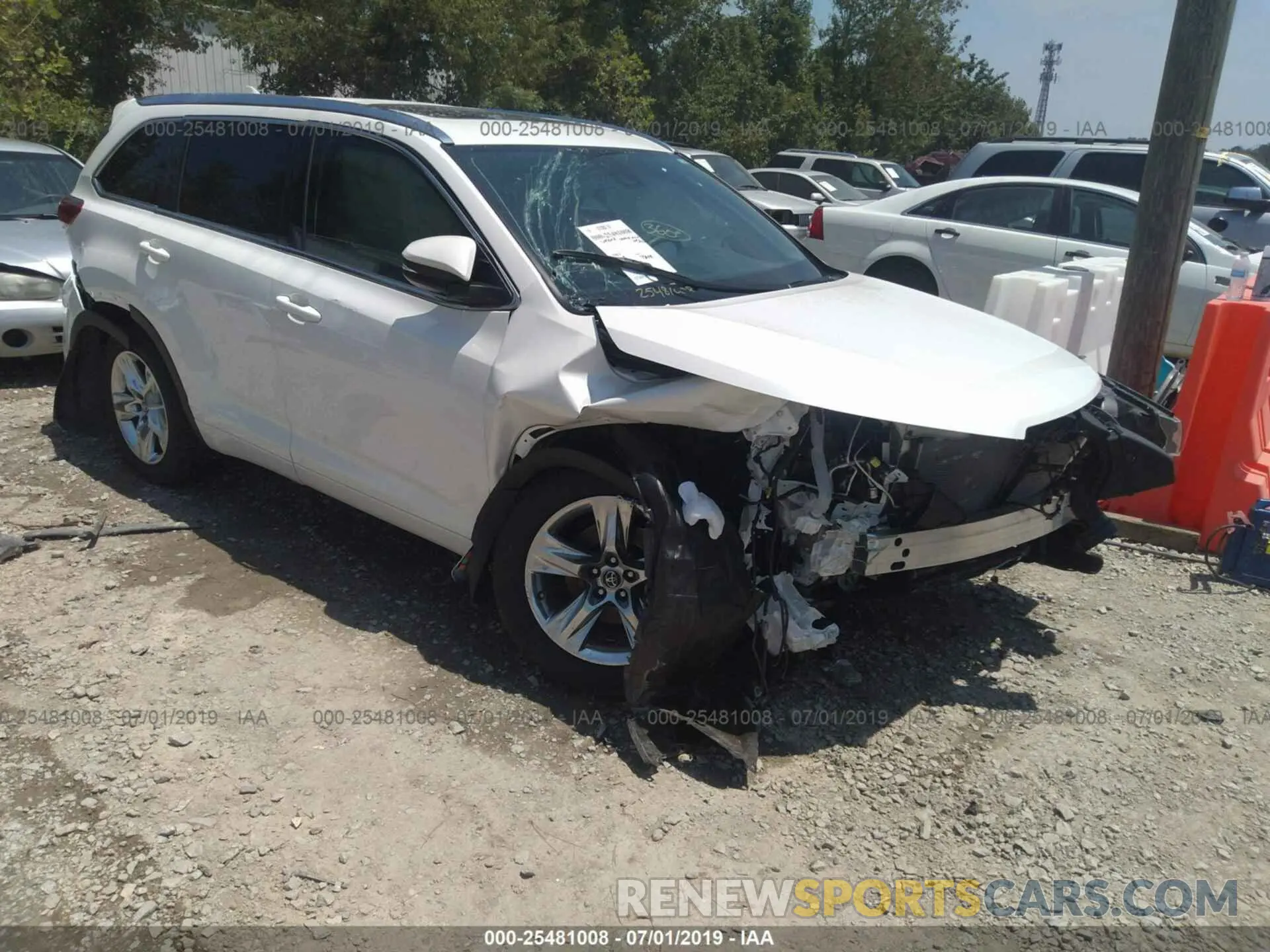 1 fotografías del automóvil dañado 5TDDZRFH4KS924725 TOYOTA HIGHLANDER 2019