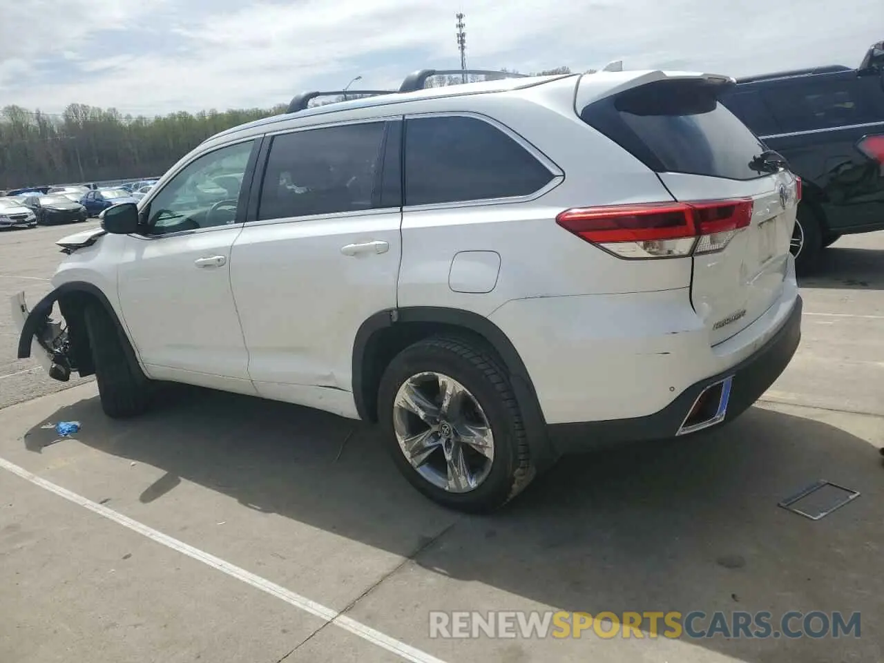 2 fotografías del automóvil dañado 5TDDZRFH4KS951181 TOYOTA HIGHLANDER 2019