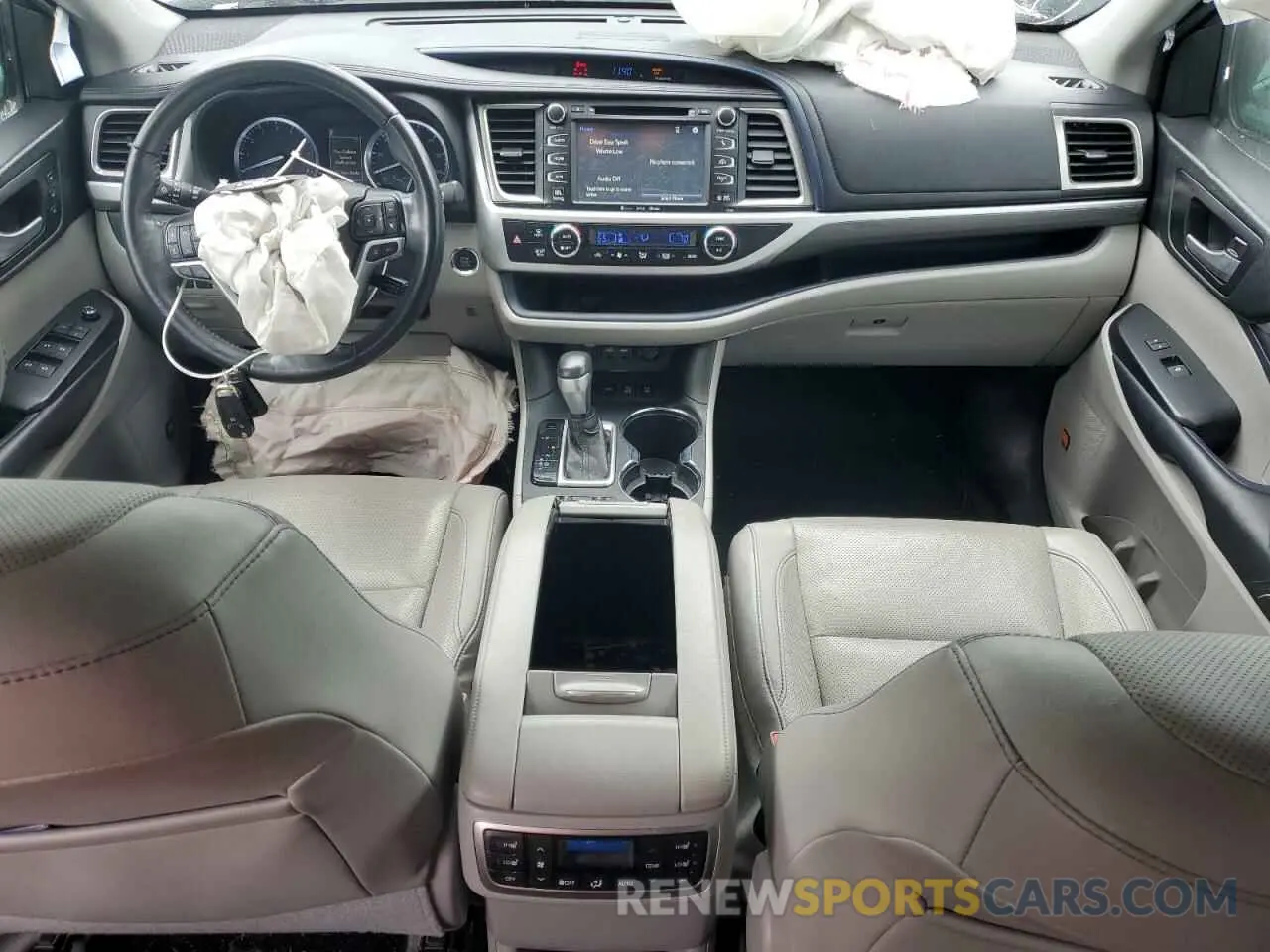 8 fotografías del automóvil dañado 5TDDZRFH4KS951181 TOYOTA HIGHLANDER 2019