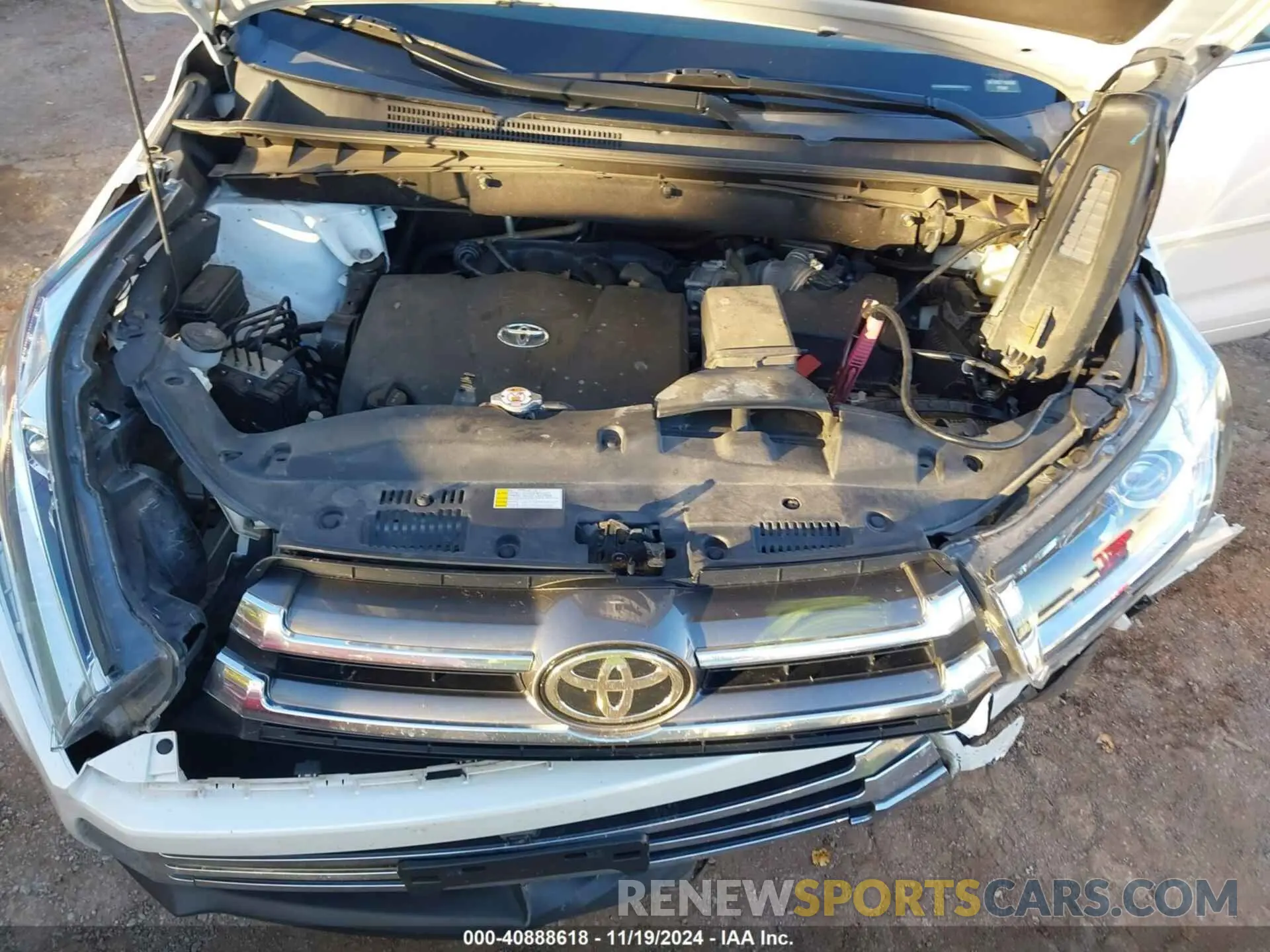 10 fotografías del automóvil dañado 5TDDZRFH6KS709945 TOYOTA HIGHLANDER 2019