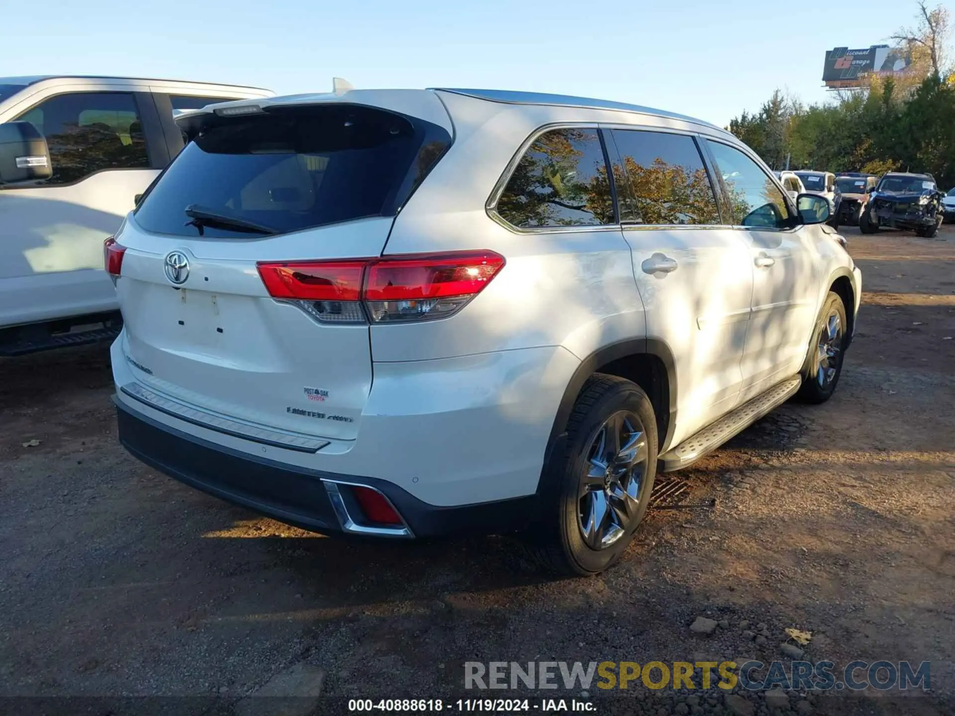 4 fotografías del automóvil dañado 5TDDZRFH6KS709945 TOYOTA HIGHLANDER 2019