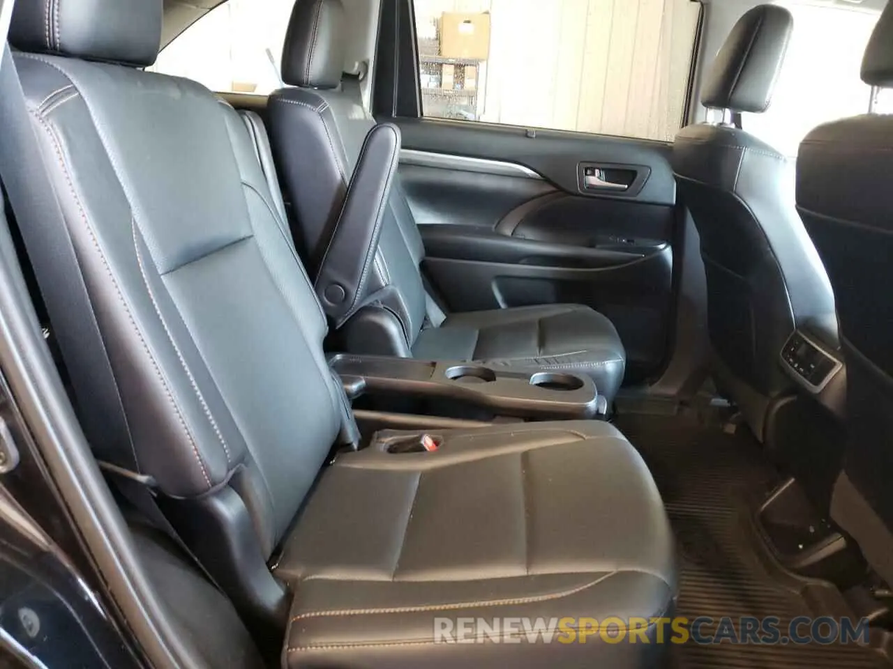 6 fotografías del automóvil dañado 5TDDZRFH6KS975725 TOYOTA HIGHLANDER 2019