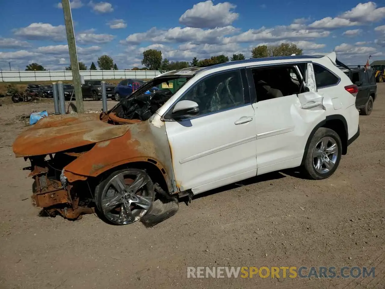 1 fotografías del automóvil dañado 5TDDZRFH7KS991805 TOYOTA HIGHLANDER 2019
