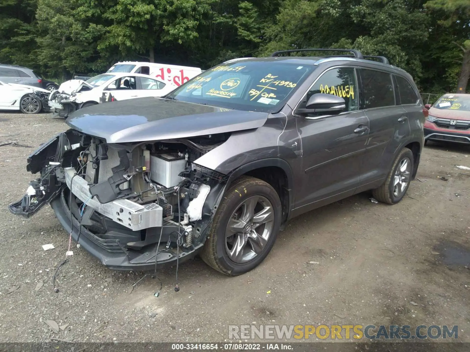 2 fotografías del automóvil dañado 5TDDZRFH8KS730182 TOYOTA HIGHLANDER 2019