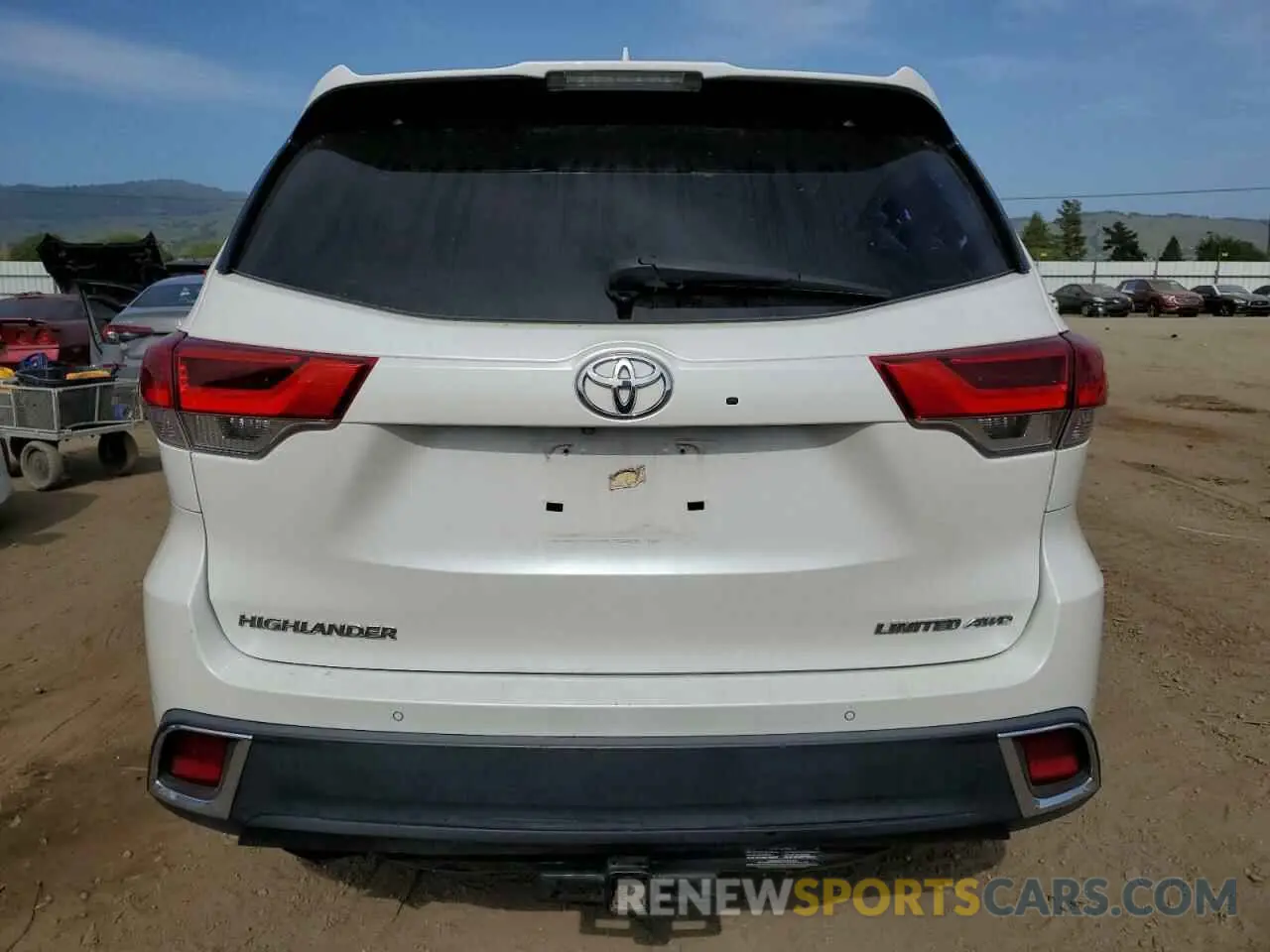 6 fotografías del automóvil dañado 5TDDZRFH8KS932410 TOYOTA HIGHLANDER 2019
