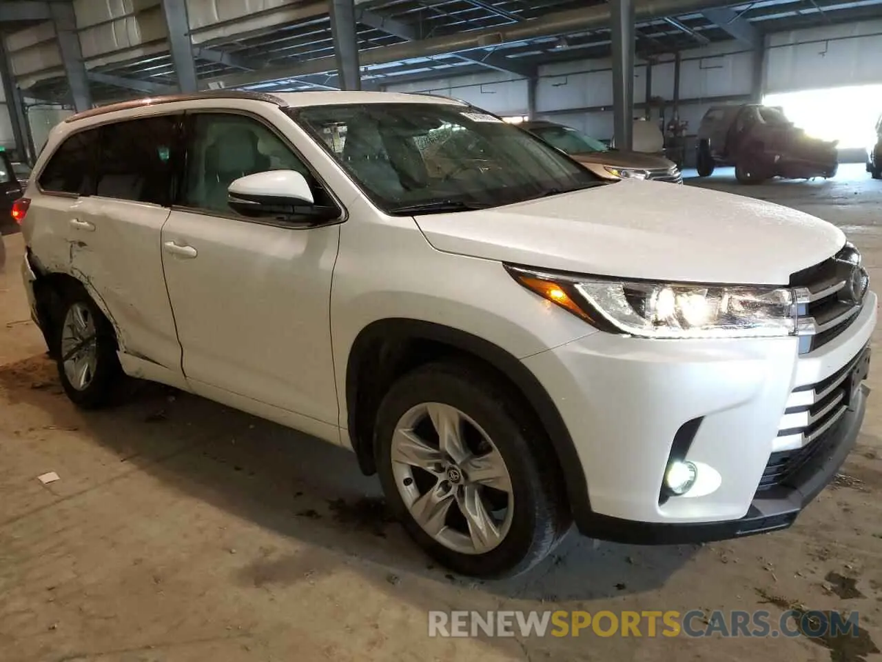 4 fotografías del automóvil dañado 5TDDZRFH8KS968193 TOYOTA HIGHLANDER 2019