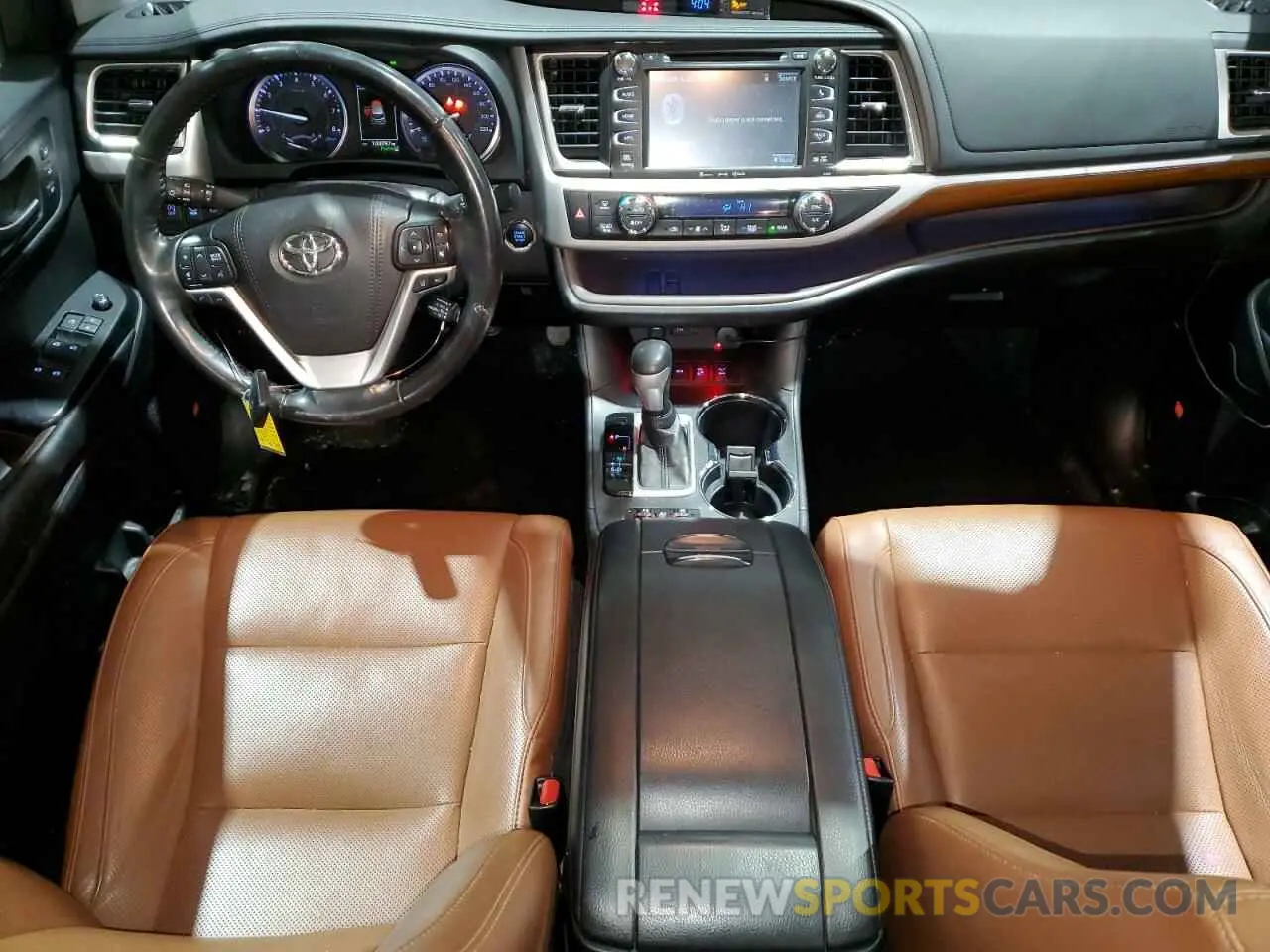 8 fotografías del automóvil dañado 5TDDZRFH8KS991862 TOYOTA HIGHLANDER 2019