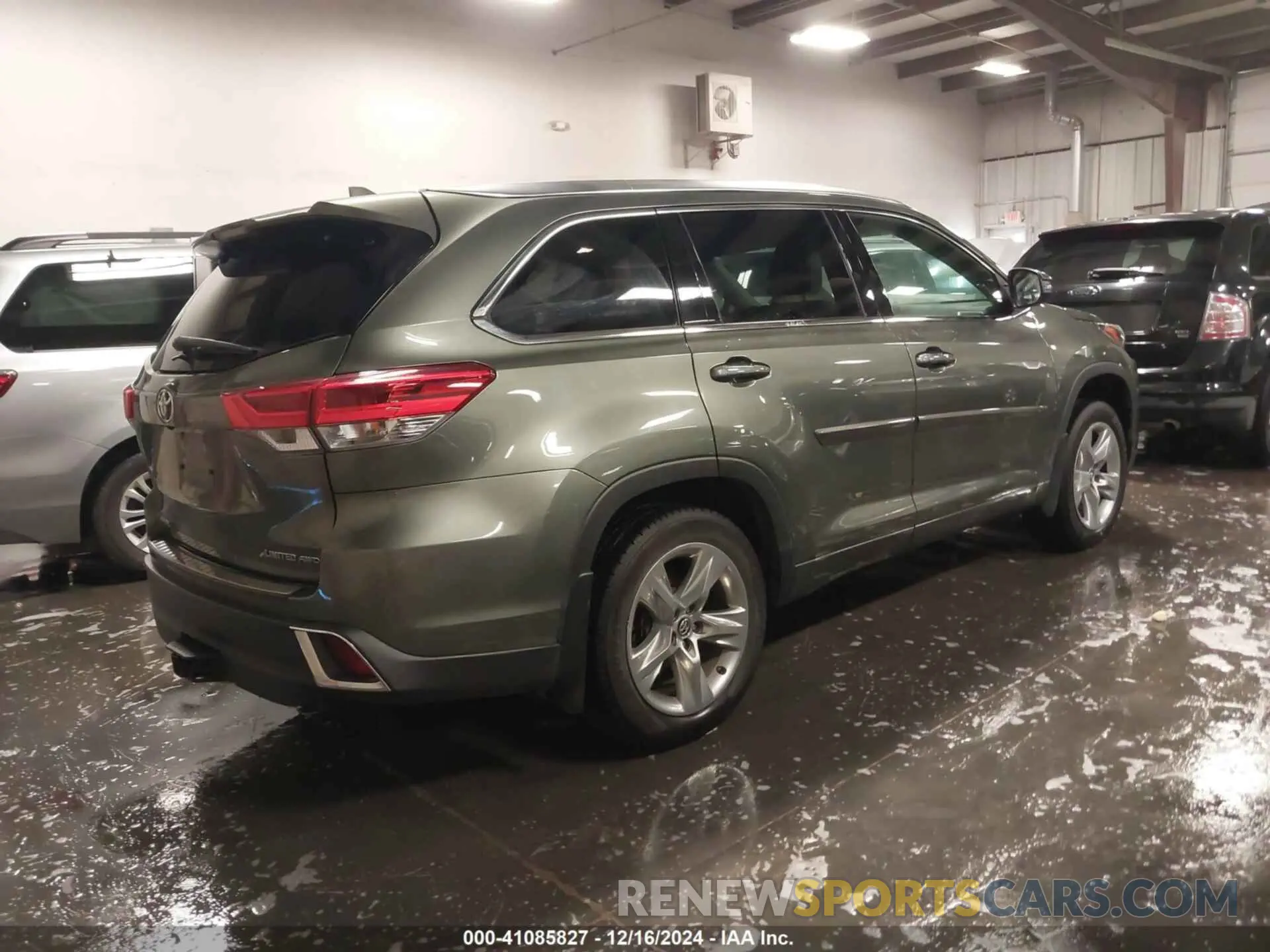 4 fotografías del automóvil dañado 5TDDZRFH9KS929998 TOYOTA HIGHLANDER 2019
