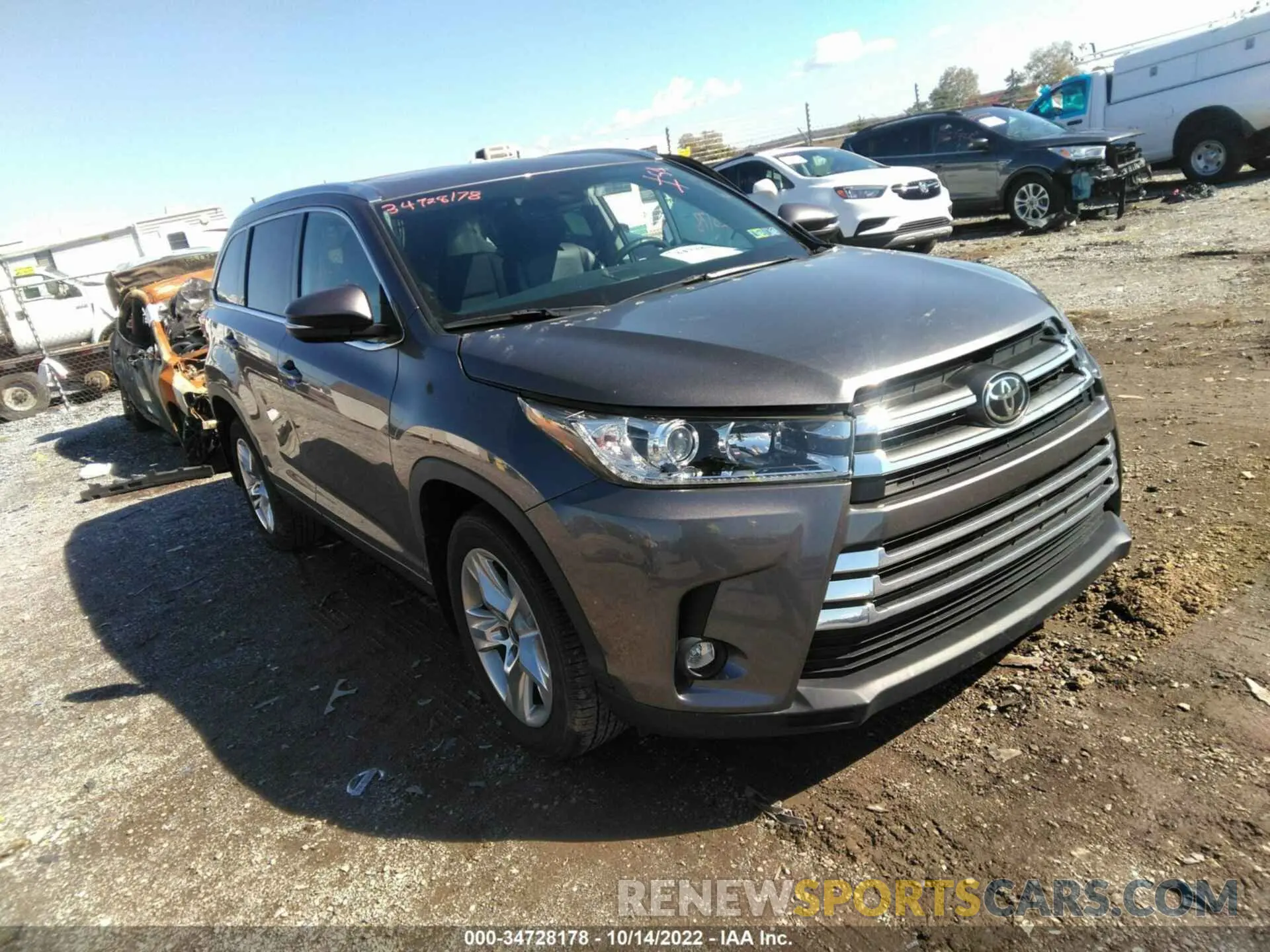 1 fotografías del automóvil dañado 5TDDZRFH9KS987643 TOYOTA HIGHLANDER 2019