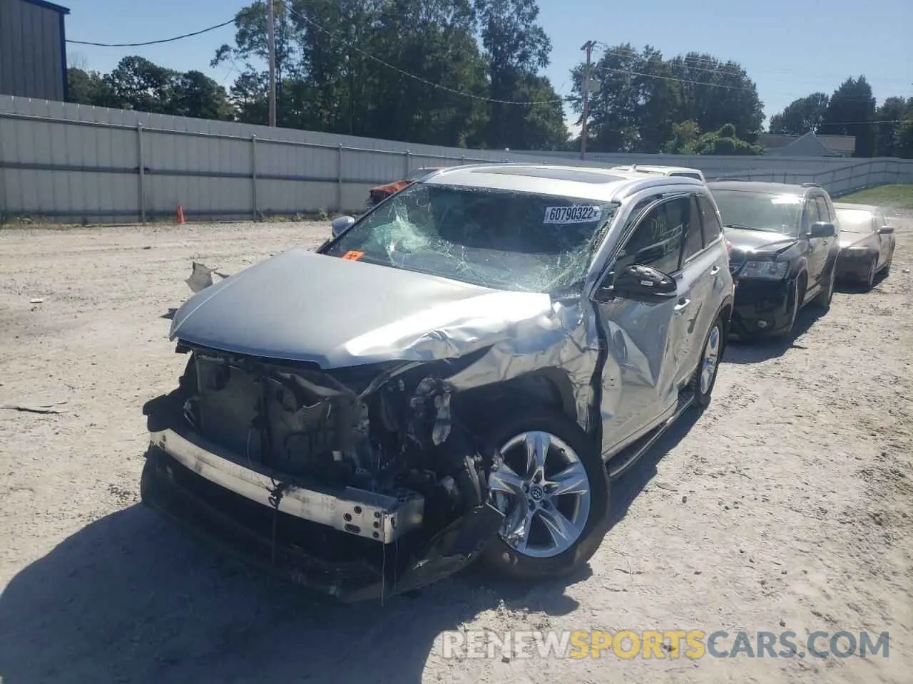 2 fotografías del automóvil dañado 5TDDZRFHXKS707714 TOYOTA HIGHLANDER 2019