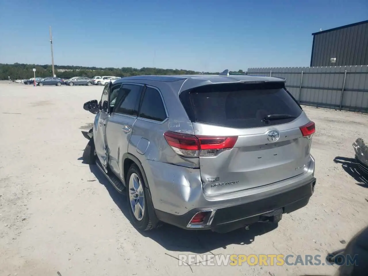 3 fotografías del automóvil dañado 5TDDZRFHXKS707714 TOYOTA HIGHLANDER 2019