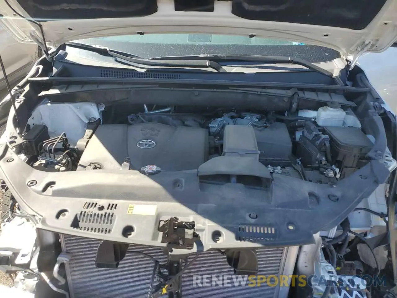 12 fotografías del automóvil dañado 5TDDZRFHXKS992446 TOYOTA HIGHLANDER 2019