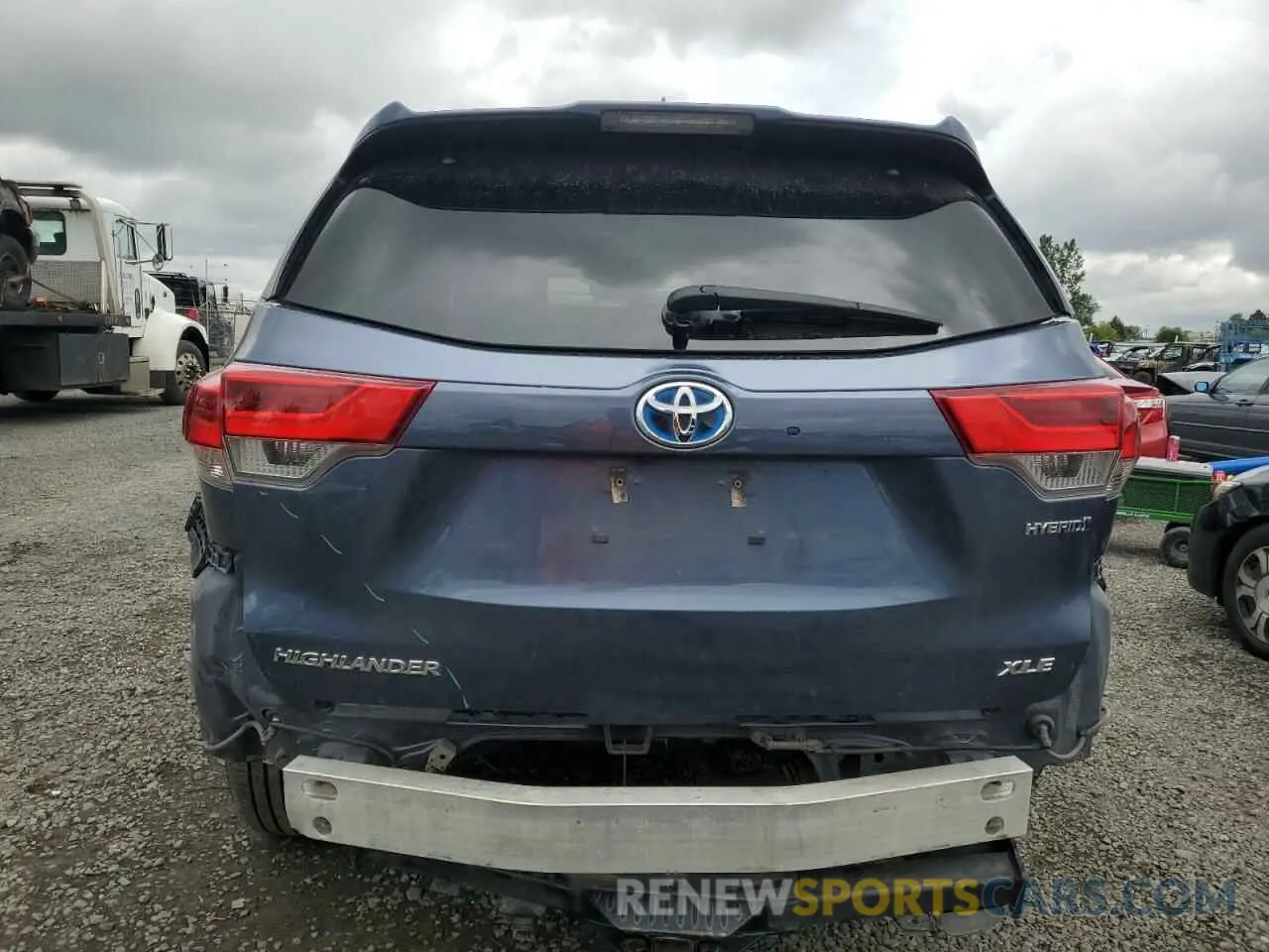 6 fotografías del automóvil dañado 5TDJGRFH0KS074326 TOYOTA HIGHLANDER 2019