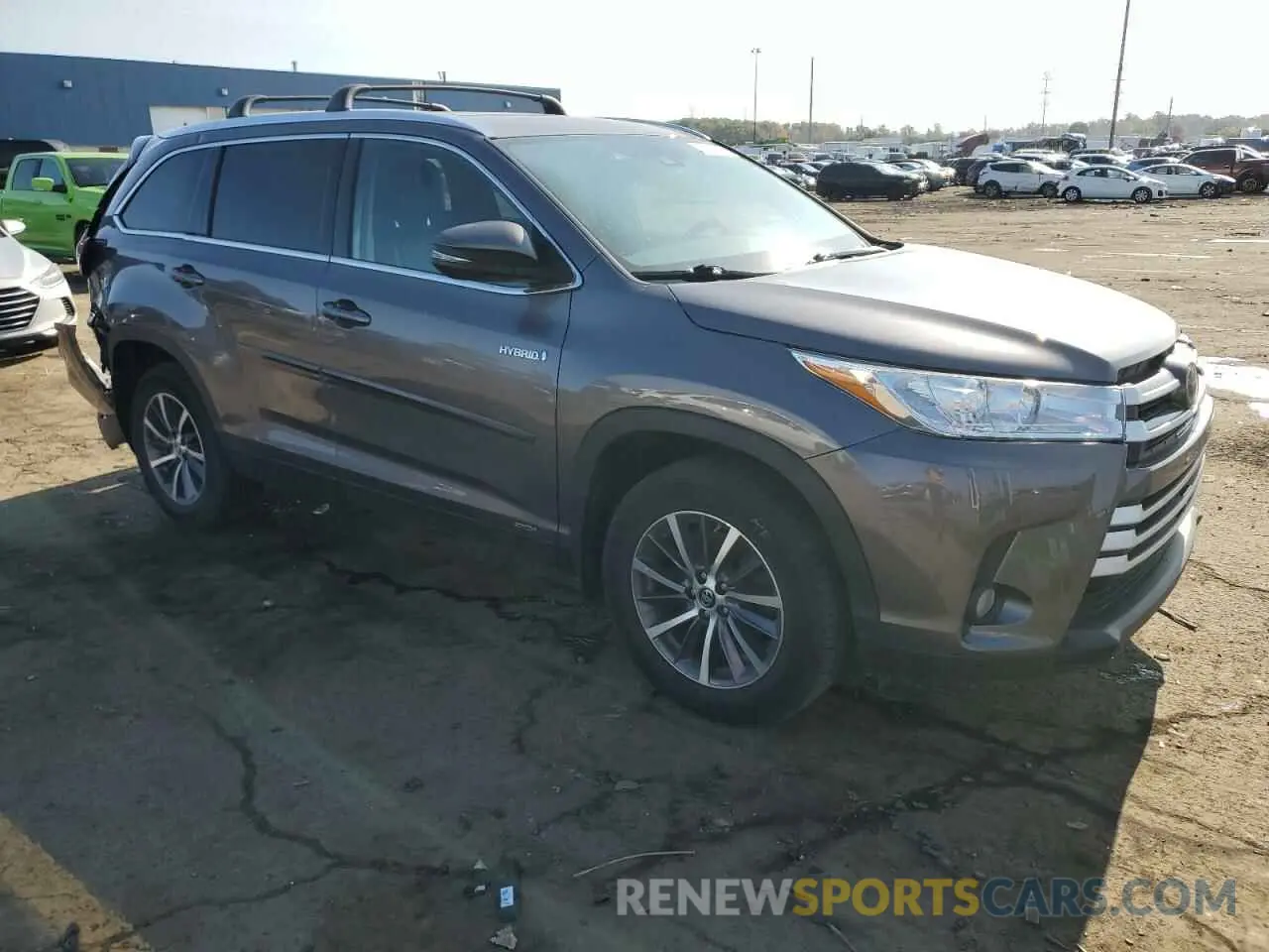 4 fotografías del automóvil dañado 5TDJGRFH4KS072823 TOYOTA HIGHLANDER 2019