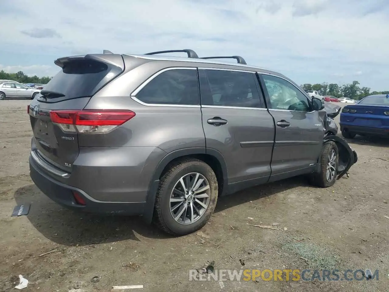 3 fotografías del automóvil dañado 5TDJGRFH5KS053696 TOYOTA HIGHLANDER 2019