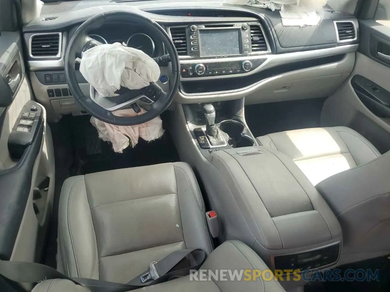 8 fotografías del automóvil dañado 5TDJGRFH5KS053696 TOYOTA HIGHLANDER 2019