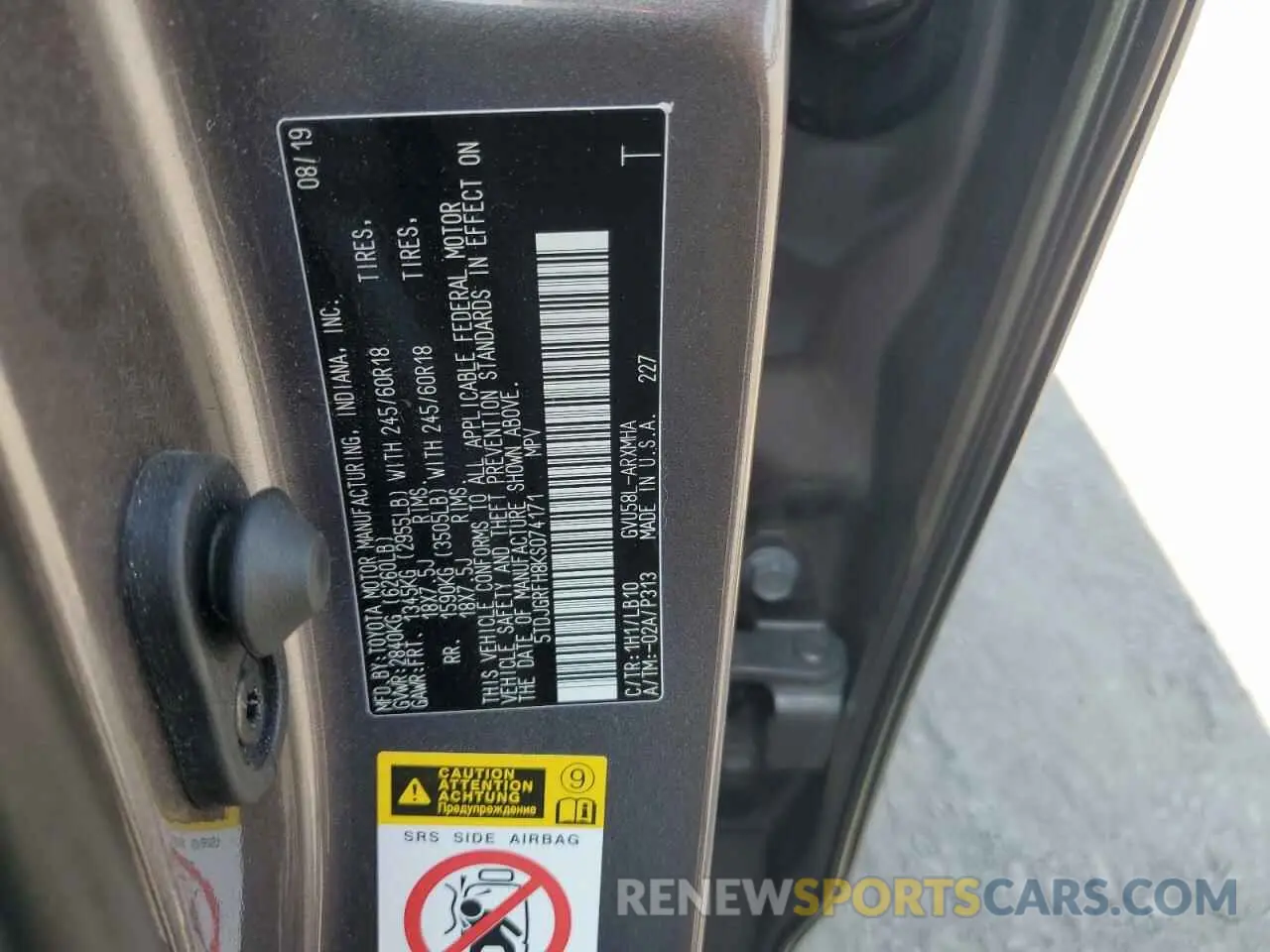 13 fotografías del automóvil dañado 5TDJGRFH8KS074171 TOYOTA HIGHLANDER 2019