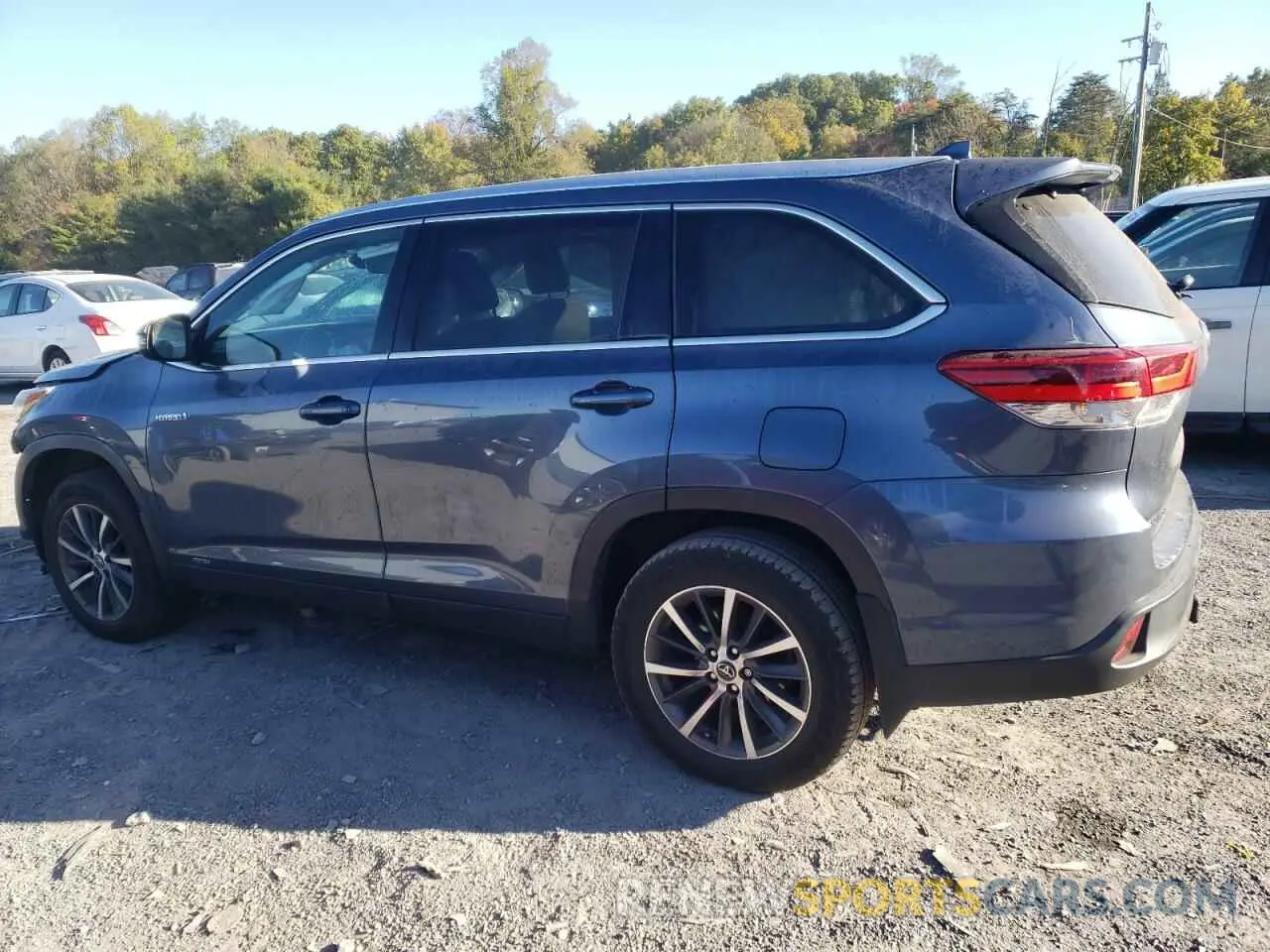2 fotografías del automóvil dañado 5TDJGRFH9KS070422 TOYOTA HIGHLANDER 2019