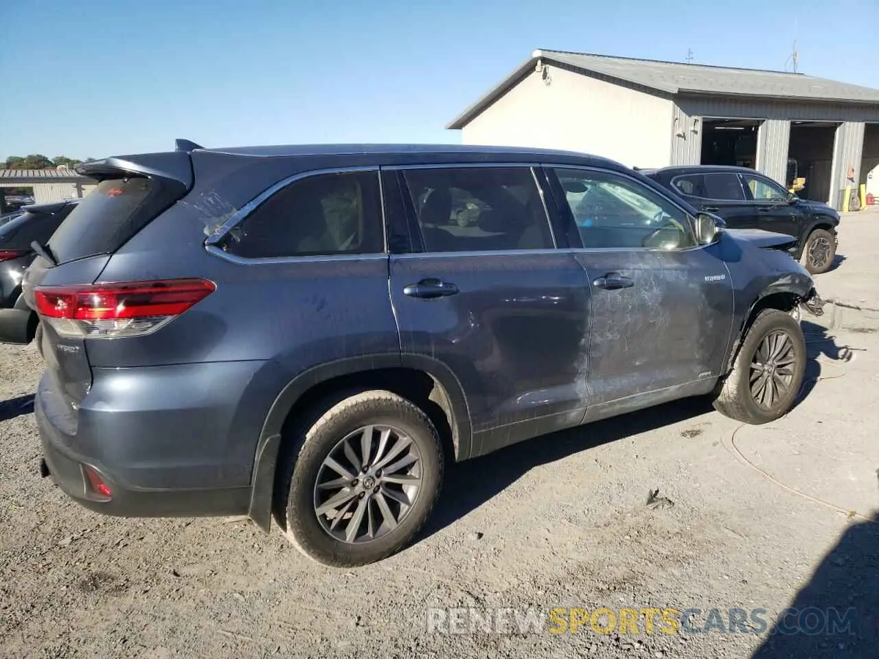 3 fotografías del automóvil dañado 5TDJGRFH9KS070422 TOYOTA HIGHLANDER 2019