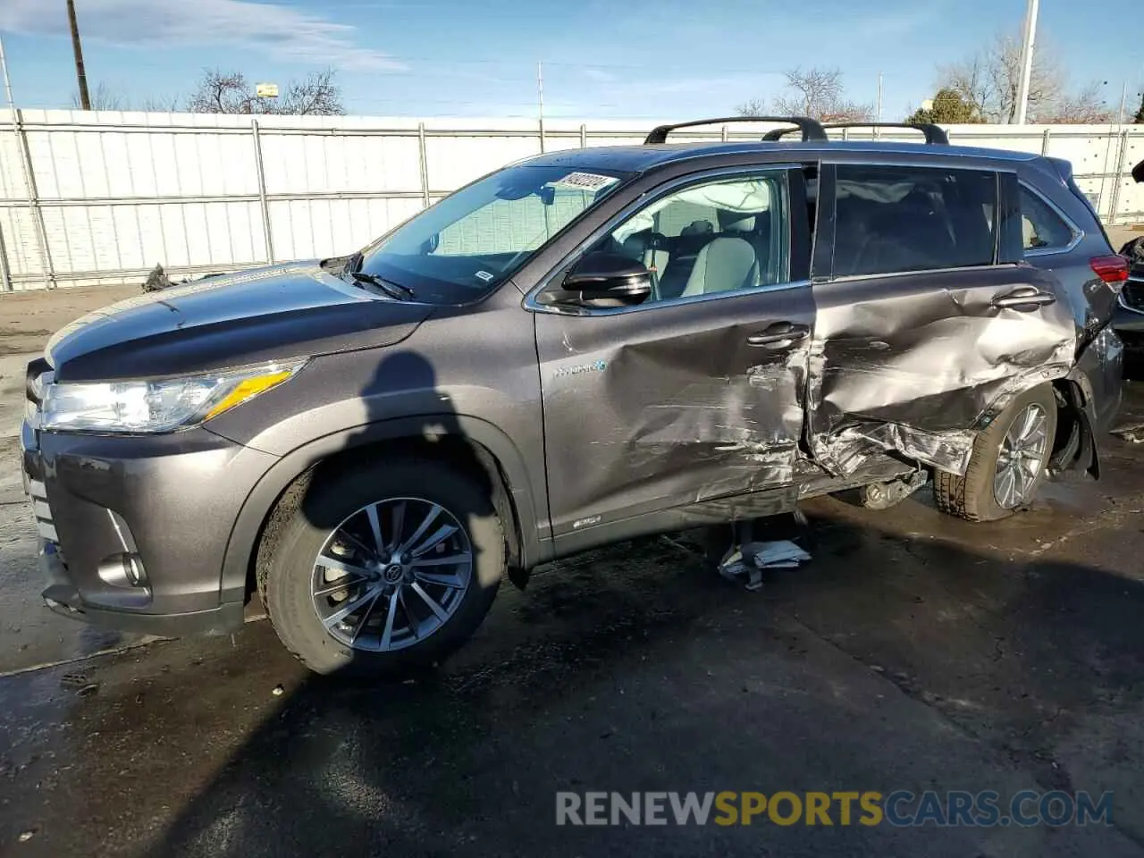 1 fotografías del automóvil dañado 5TDJGRFHXKS075502 TOYOTA HIGHLANDER 2019