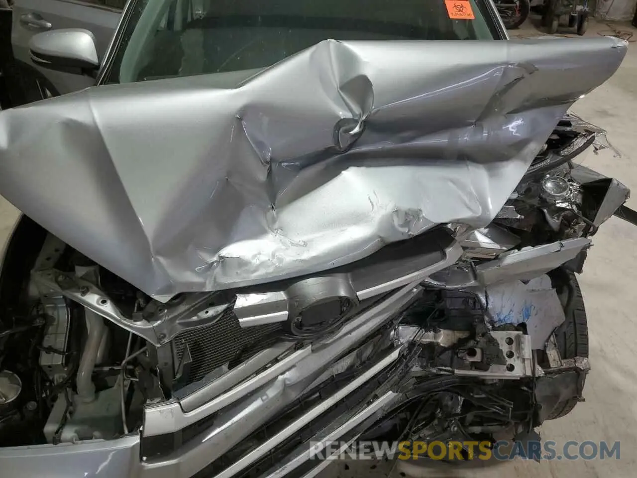12 fotografías del automóvil dañado 5TDJZRFH0KS579924 TOYOTA HIGHLANDER 2019