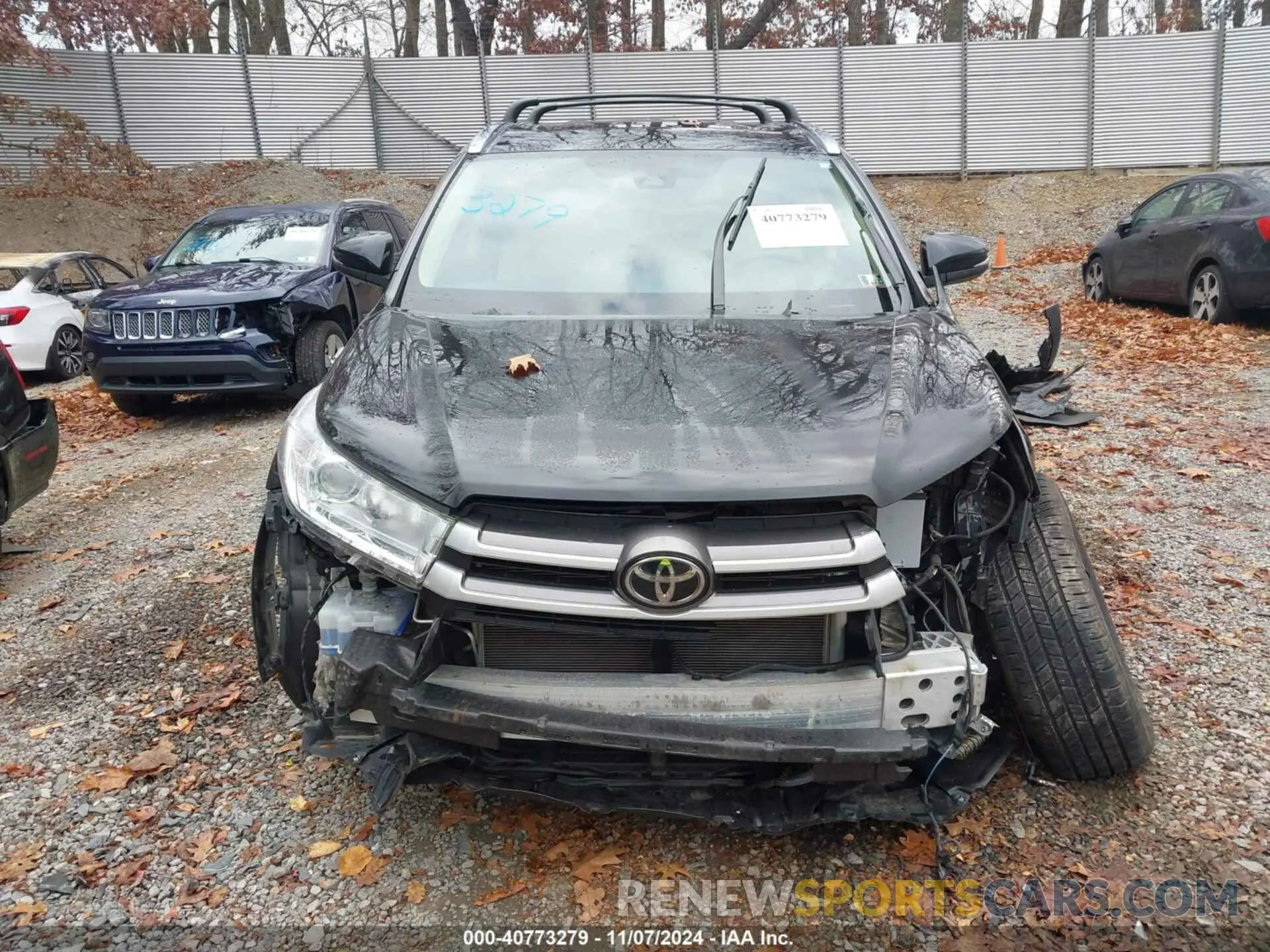 13 fotografías del automóvil dañado 5TDJZRFH0KS617099 TOYOTA HIGHLANDER 2019