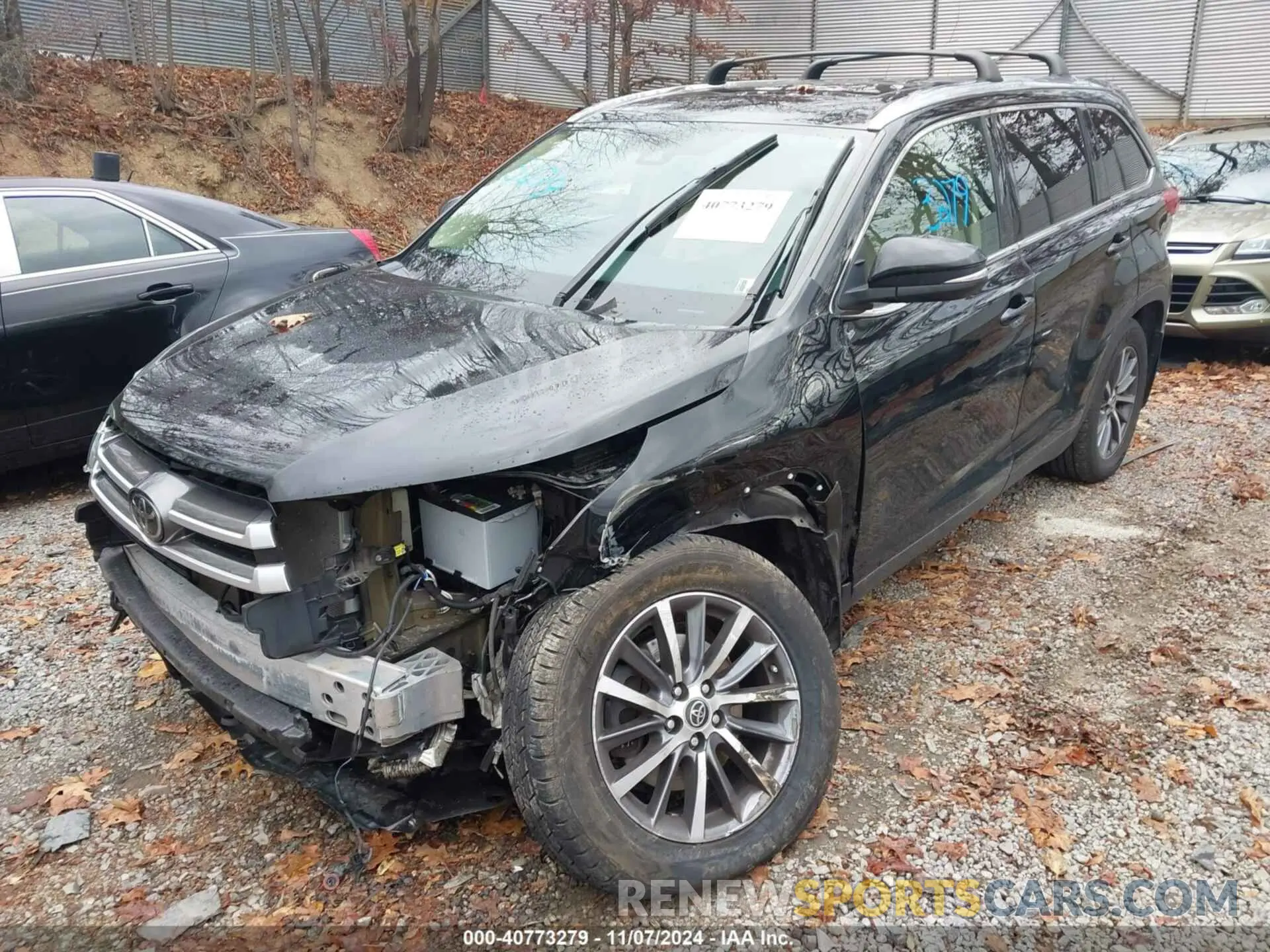 2 fotografías del automóvil dañado 5TDJZRFH0KS617099 TOYOTA HIGHLANDER 2019
