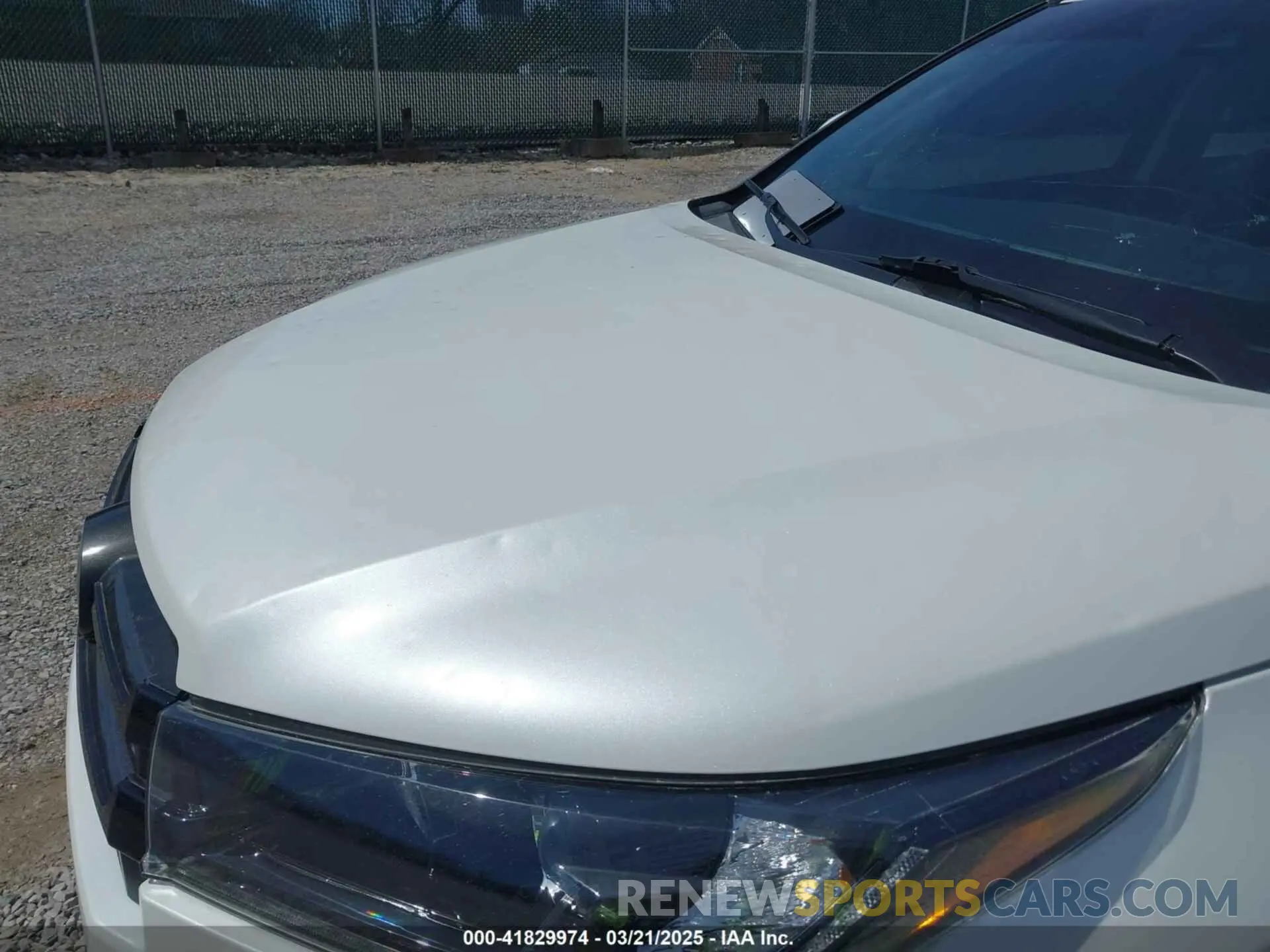 6 fotografías del automóvil dañado 5TDJZRFH0KS620178 TOYOTA HIGHLANDER 2019