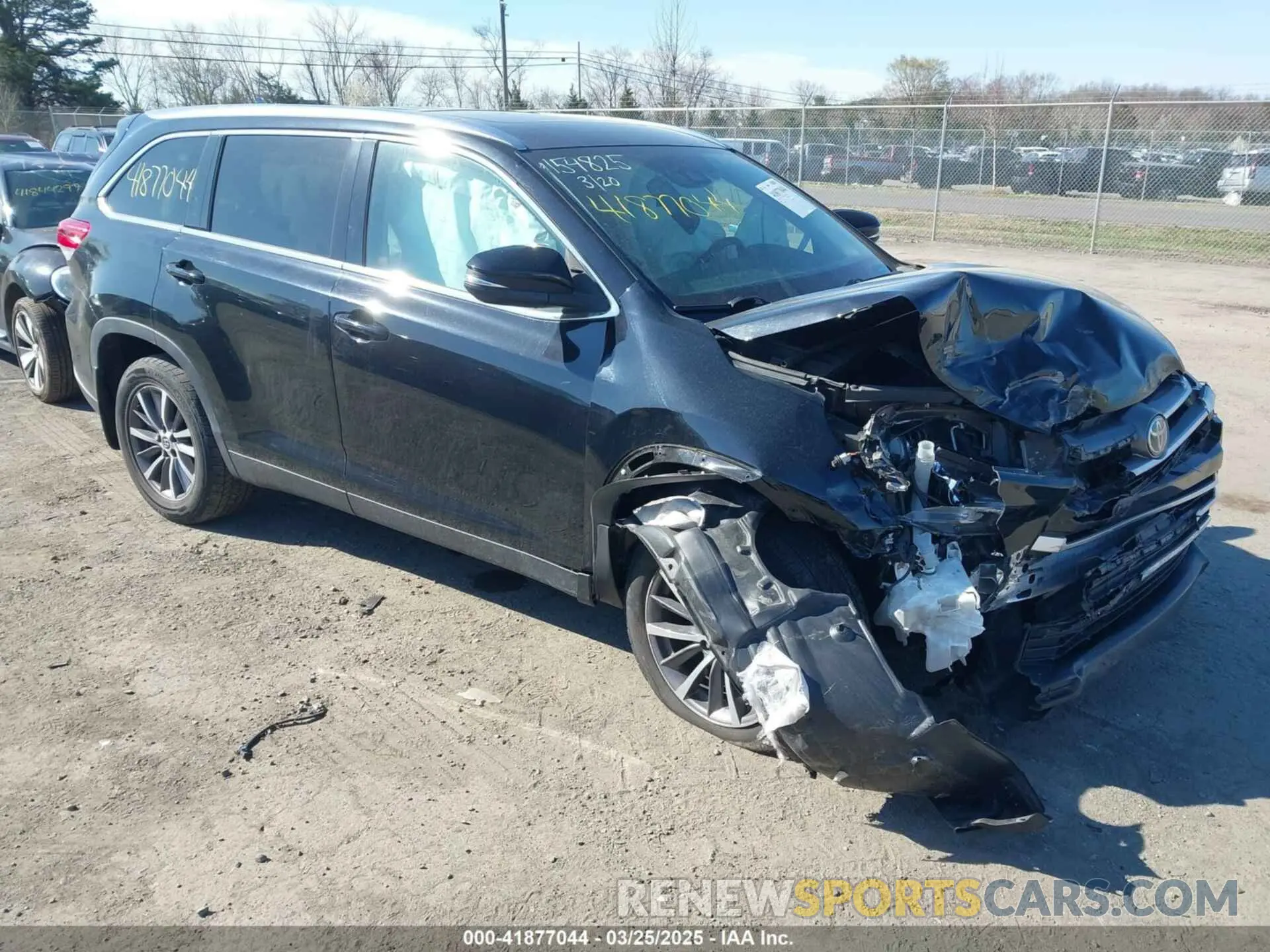 1 fotografías del automóvil dañado 5TDJZRFH0KS711578 TOYOTA HIGHLANDER 2019