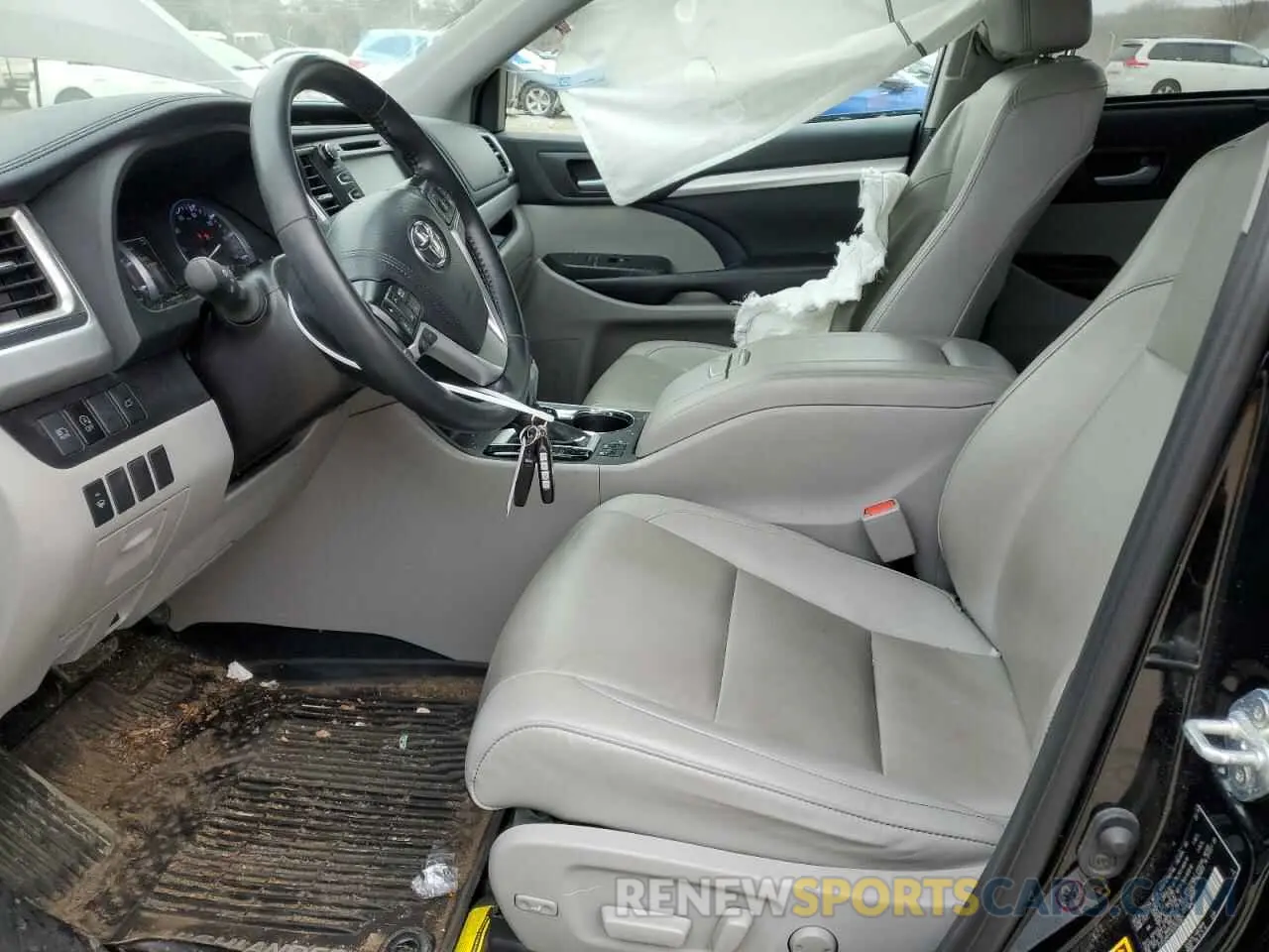 7 fotografías del automóvil dañado 5TDJZRFH1KS563361 TOYOTA HIGHLANDER 2019
