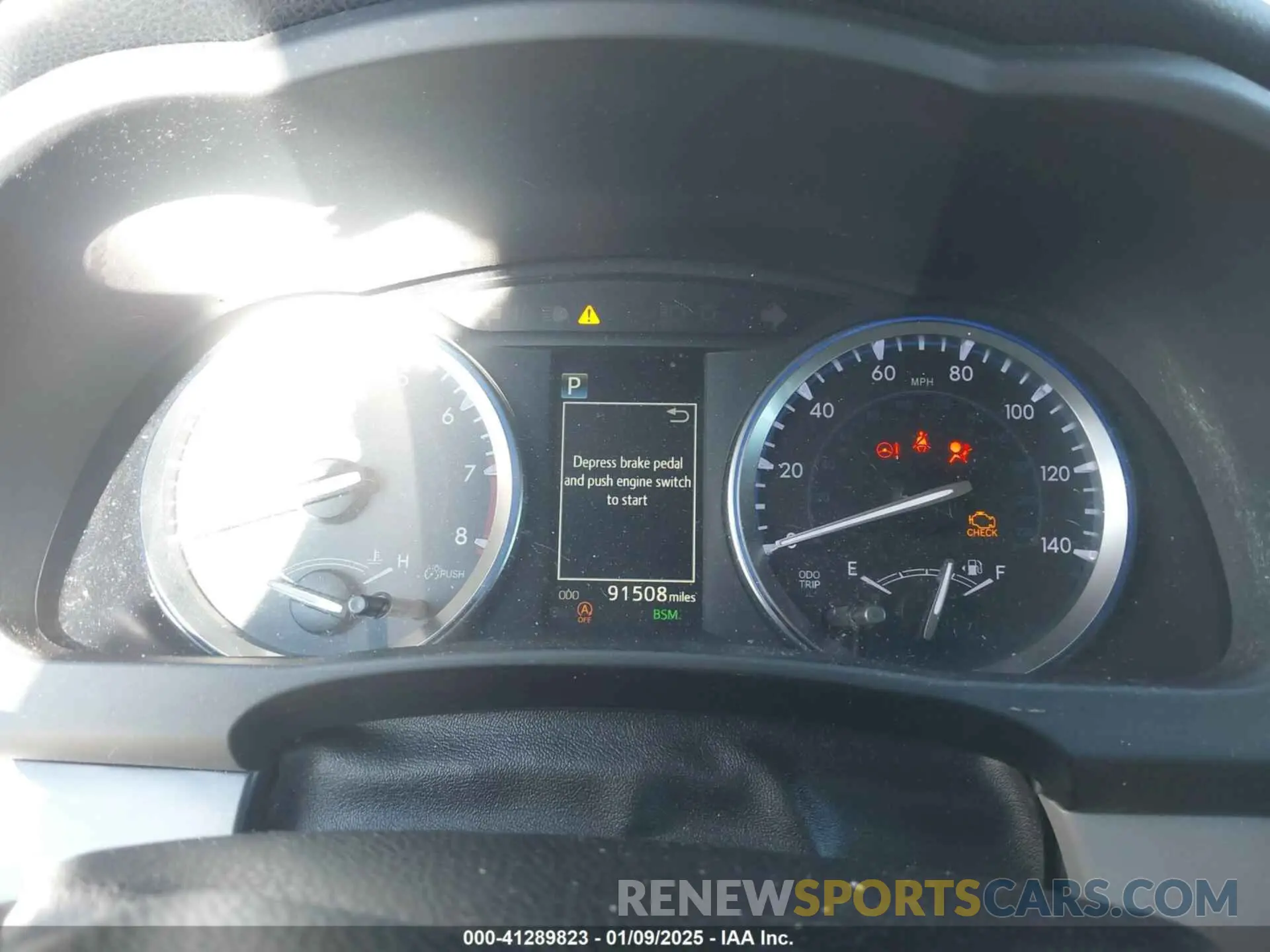 7 fotografías del automóvil dañado 5TDJZRFH1KS573517 TOYOTA HIGHLANDER 2019