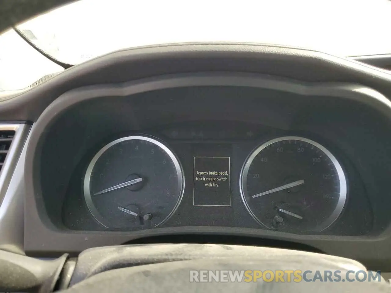 9 fotografías del automóvil dañado 5TDJZRFH1KS612669 TOYOTA HIGHLANDER 2019