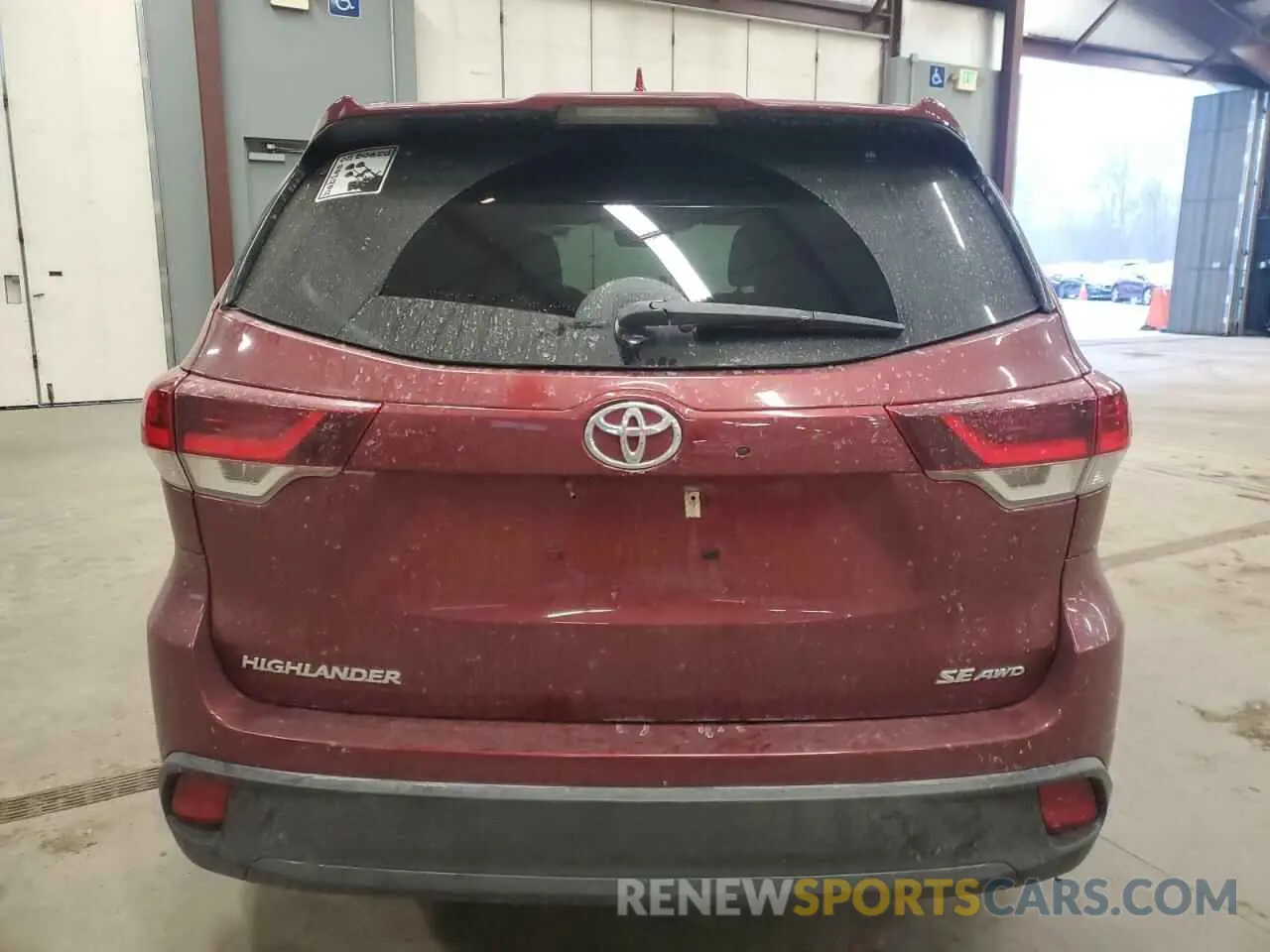 6 fotografías del automóvil dañado 5TDJZRFH1KS622330 TOYOTA HIGHLANDER 2019