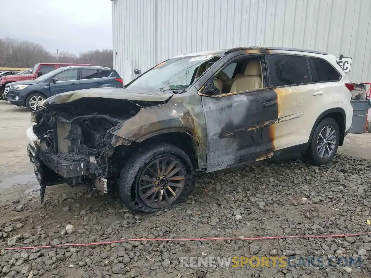 1 fotografías del automóvil dañado 5TDJZRFH1KS714893 TOYOTA HIGHLANDER 2019