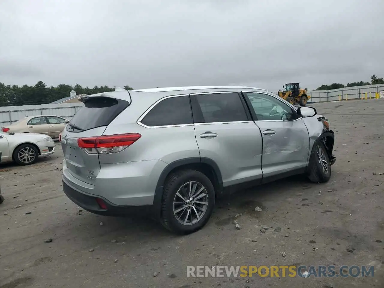 3 fotografías del automóvil dañado 5TDJZRFH1KS719169 TOYOTA HIGHLANDER 2019