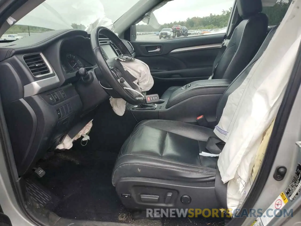 7 fotografías del automóvil dañado 5TDJZRFH1KS719169 TOYOTA HIGHLANDER 2019