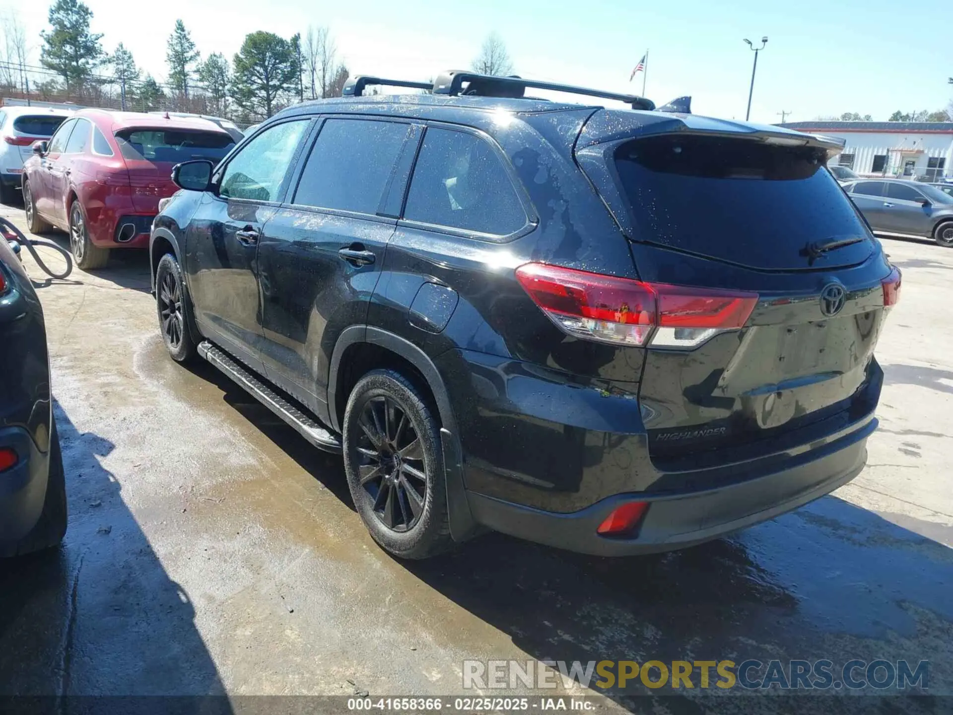 3 fotografías del automóvil dañado 5TDJZRFH1KS970824 TOYOTA HIGHLANDER 2019
