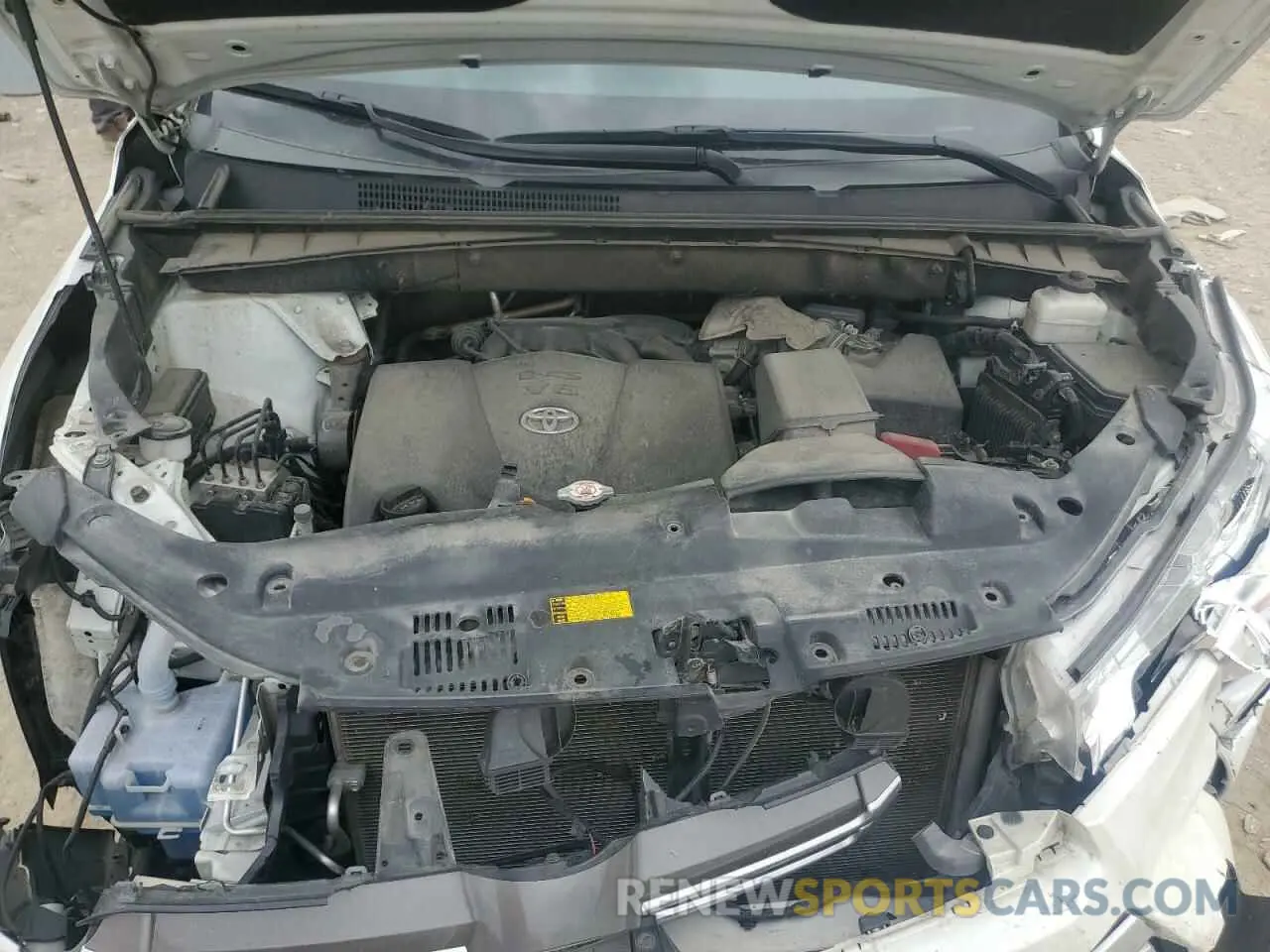 12 fotografías del automóvil dañado 5TDJZRFH2KS570786 TOYOTA HIGHLANDER 2019