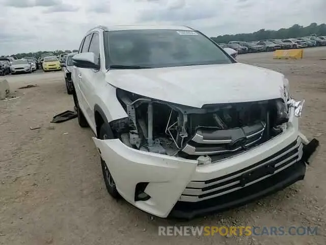 14 fotografías del automóvil dañado 5TDJZRFH2KS570786 TOYOTA HIGHLANDER 2019
